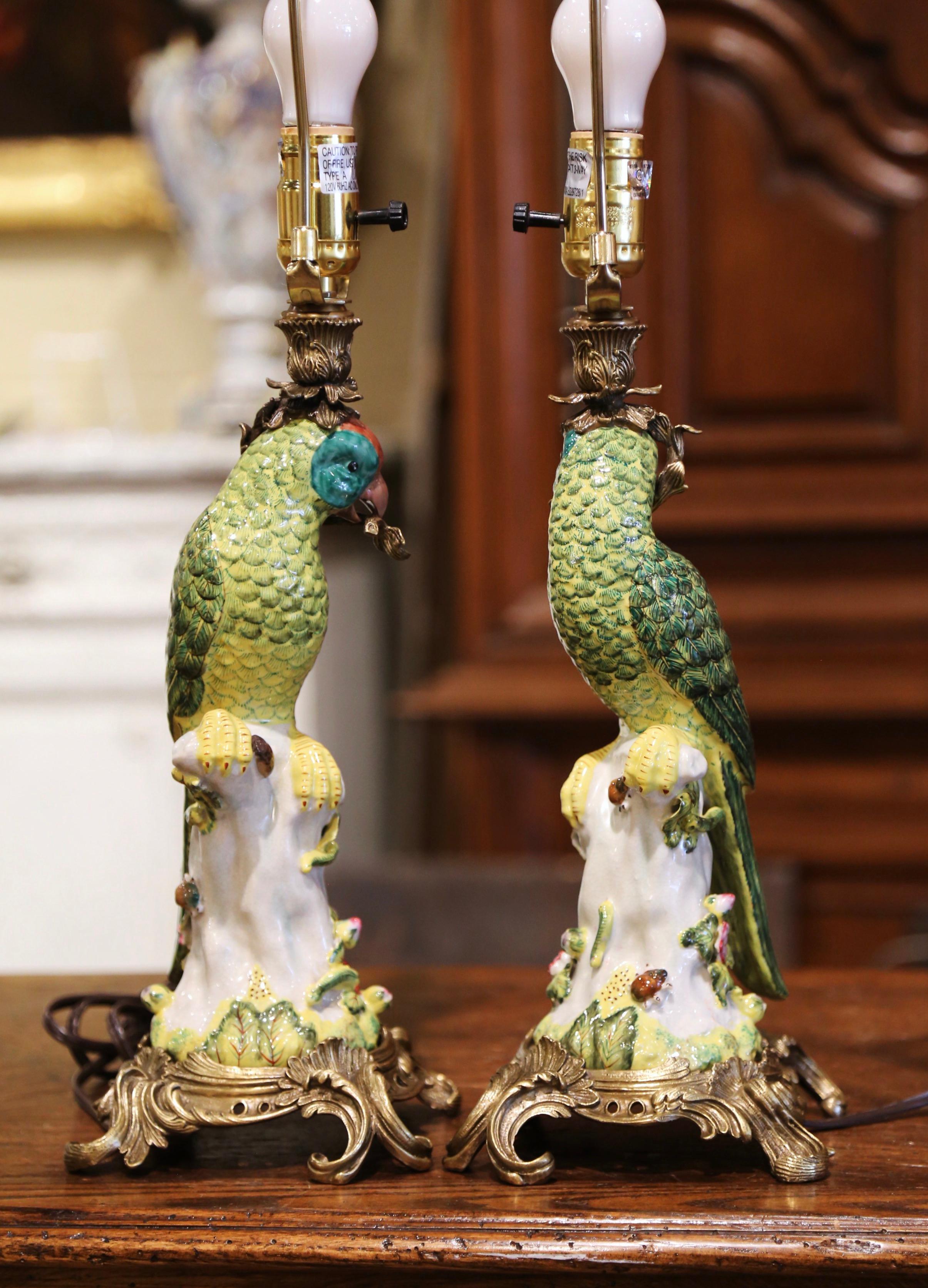 Pair of Early 20th Century Painted Porcelain Parrot Table Lamps on Bronze Bases 5