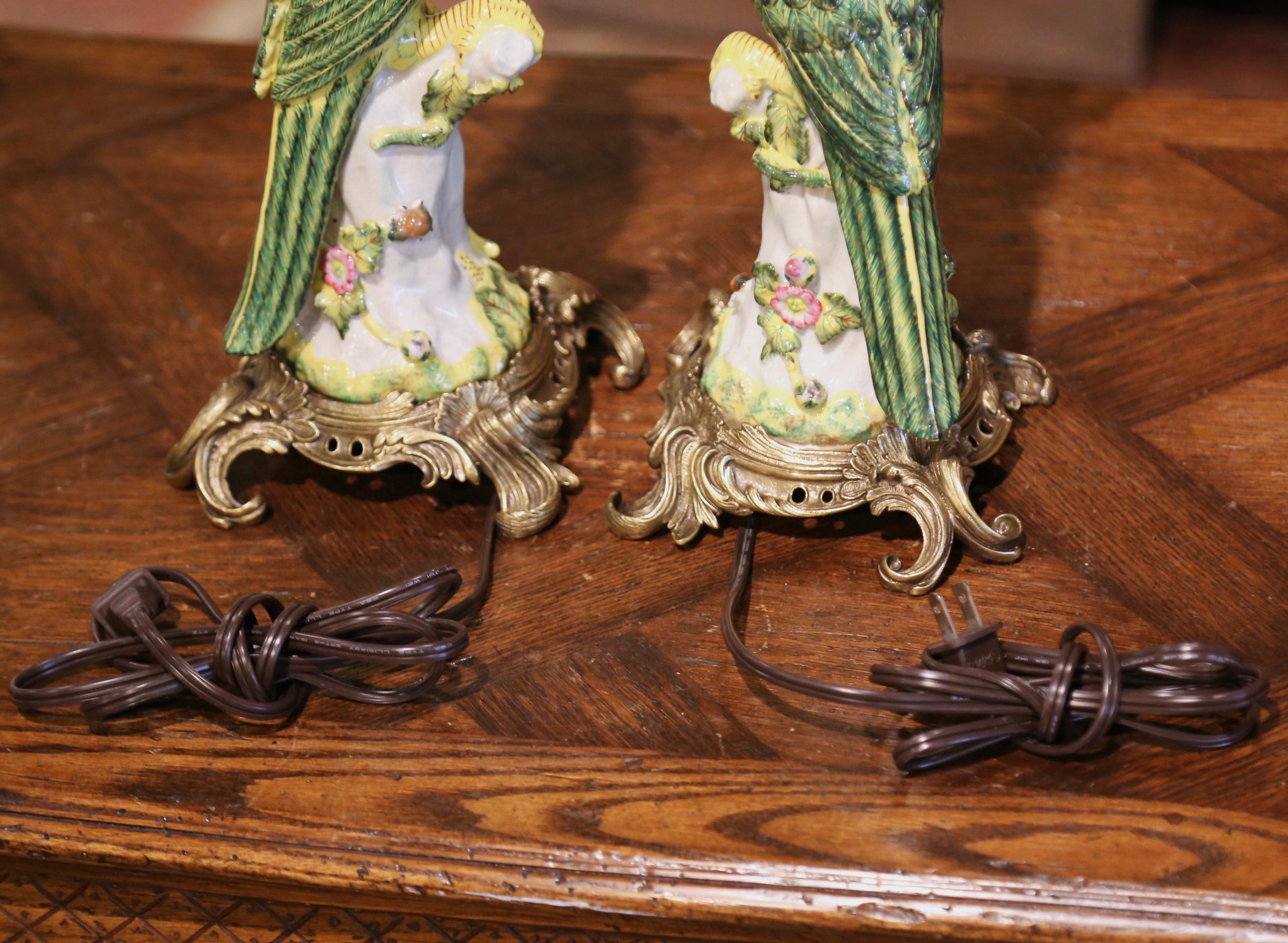 Pair of Early 20th Century Painted Porcelain Parrot Table Lamps on Bronze Bases 8