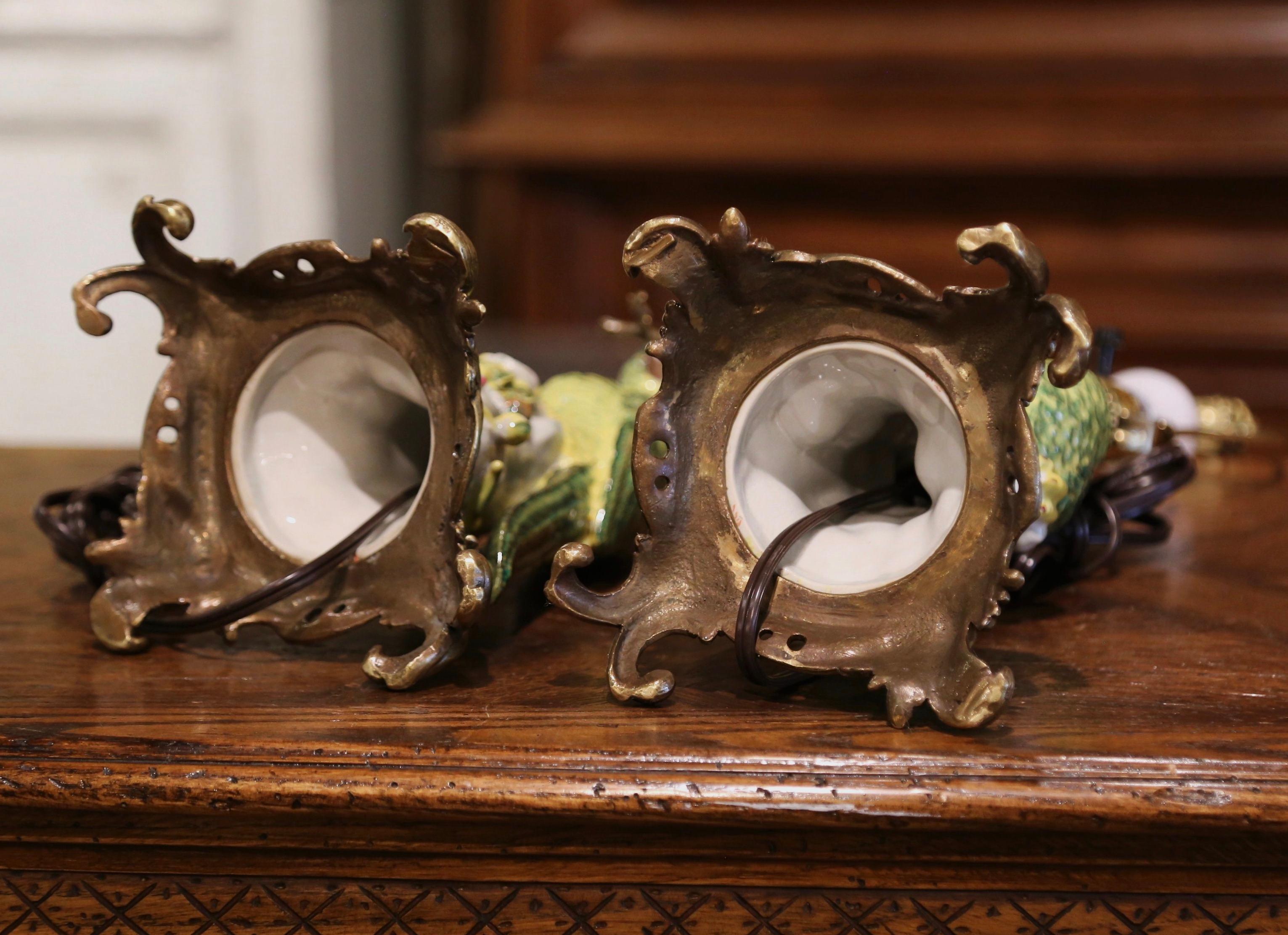 Pair of Early 20th Century Painted Porcelain Parrot Table Lamps on Bronze Bases 9