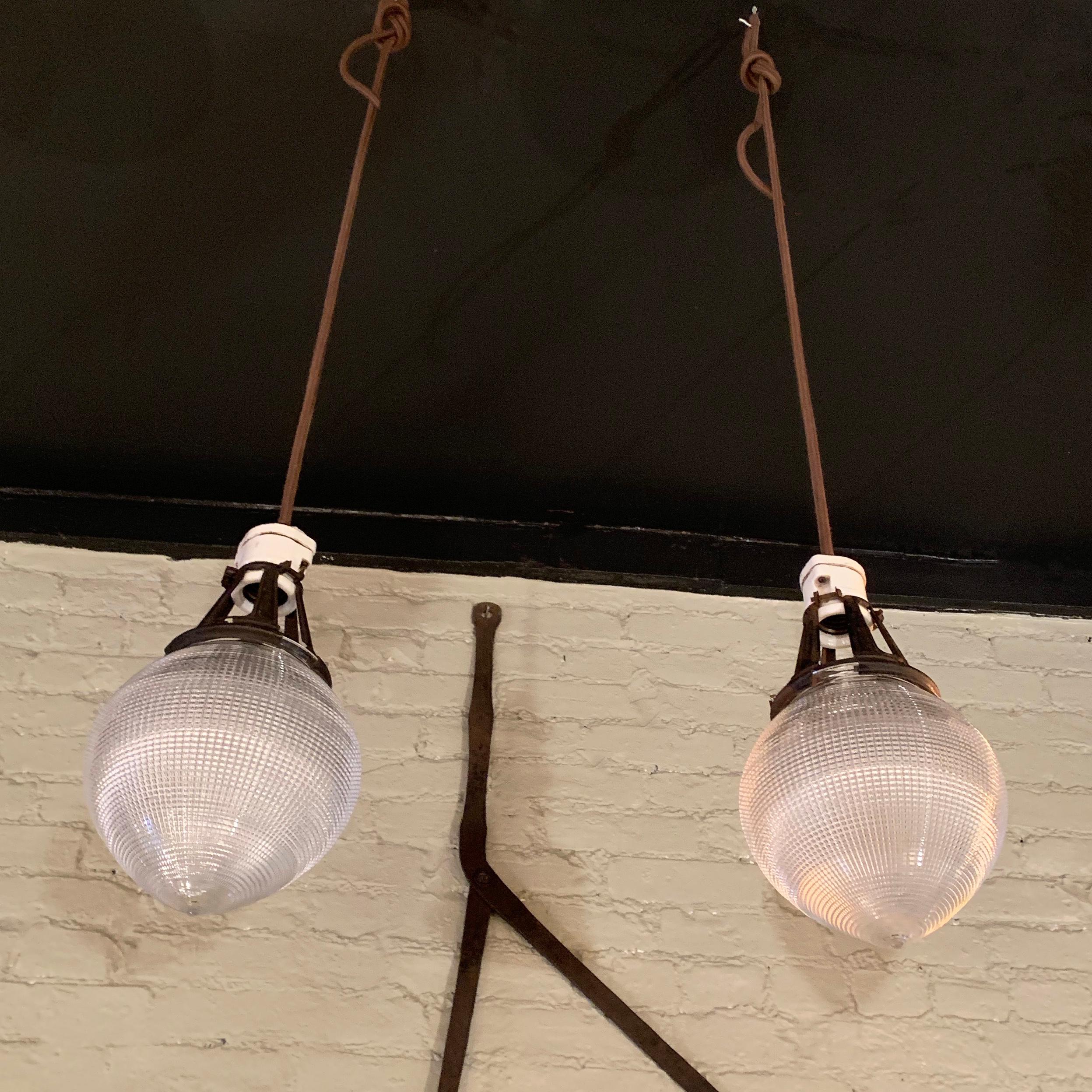 Pair of Early 20th Century Prismatic Holophane Acorn Pendant Lights In Good Condition In Brooklyn, NY