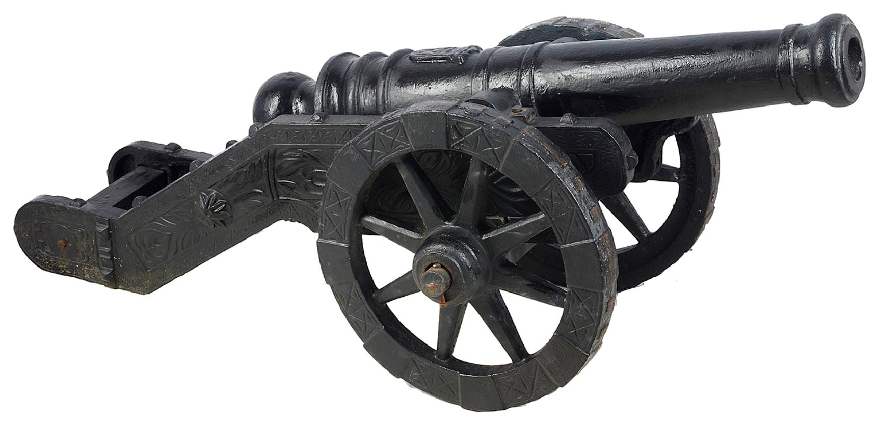 A good quality pair of early 20th century cast iron replica cannons. Measures: 145cm /57