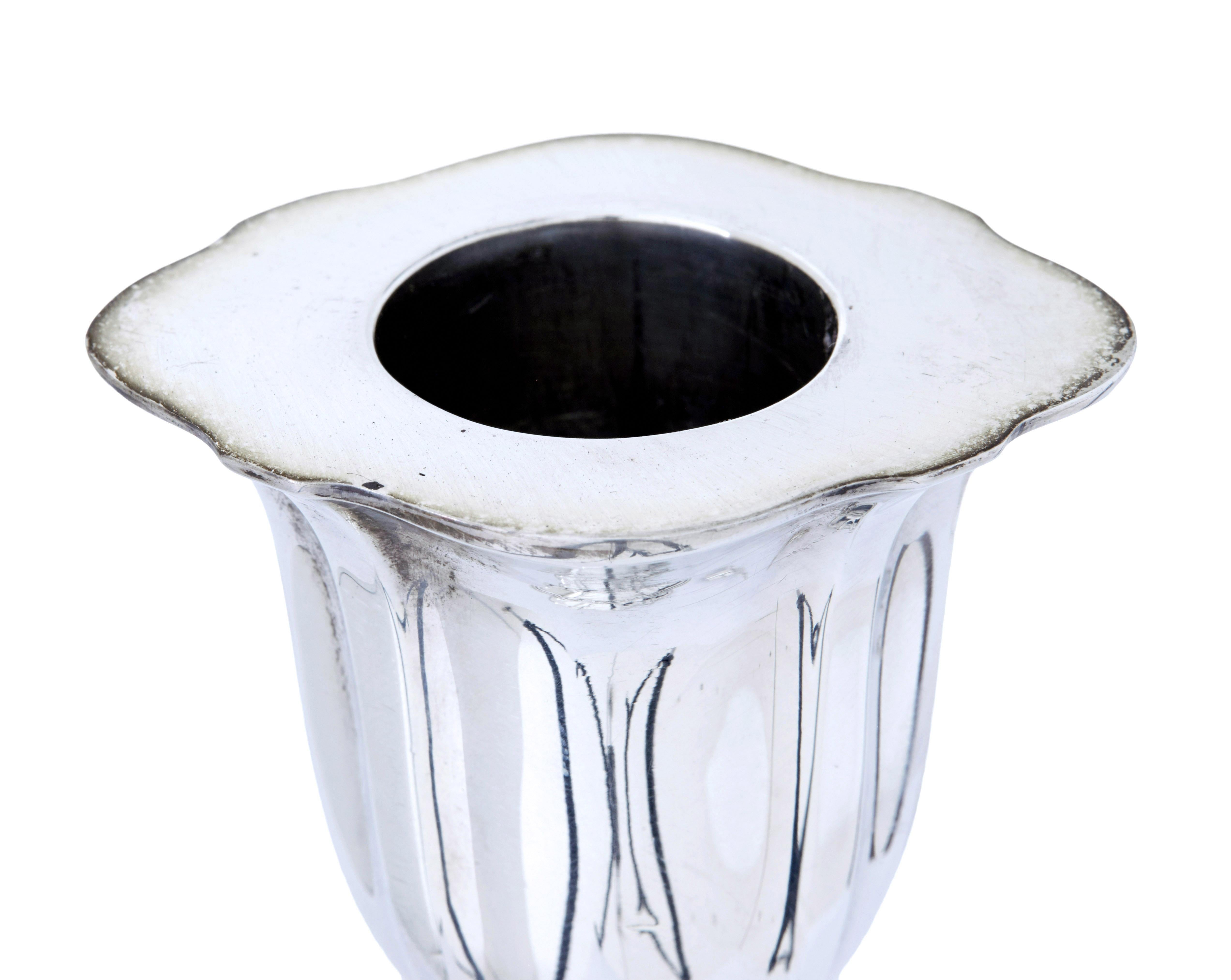 Argento 925 Coppia di candelieri in argento sterling dell'inizio del XX secolo in vendita