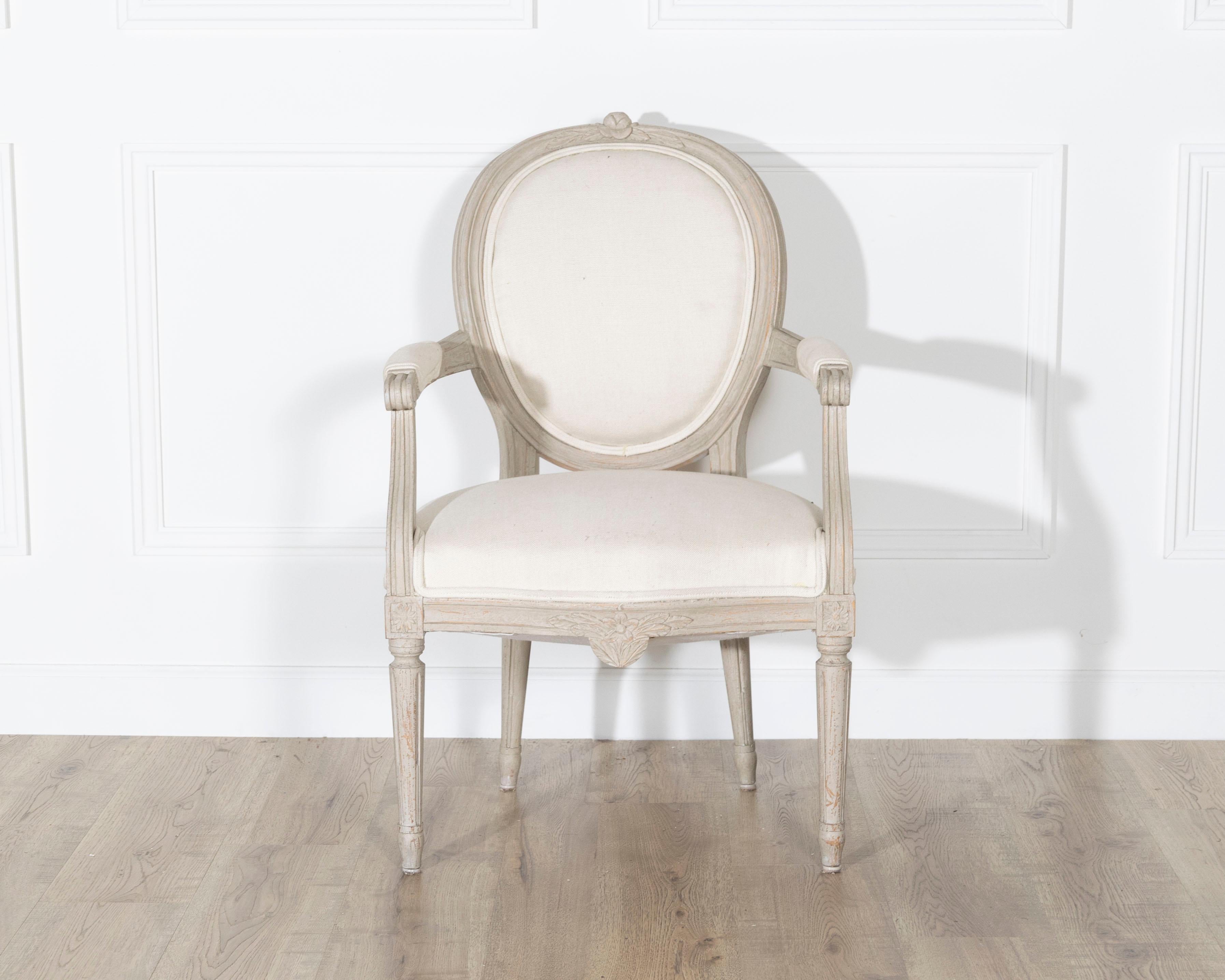 Pair of Early 20th Century Swedish Gustavian Style Oval Back Armchairs For Sale 1