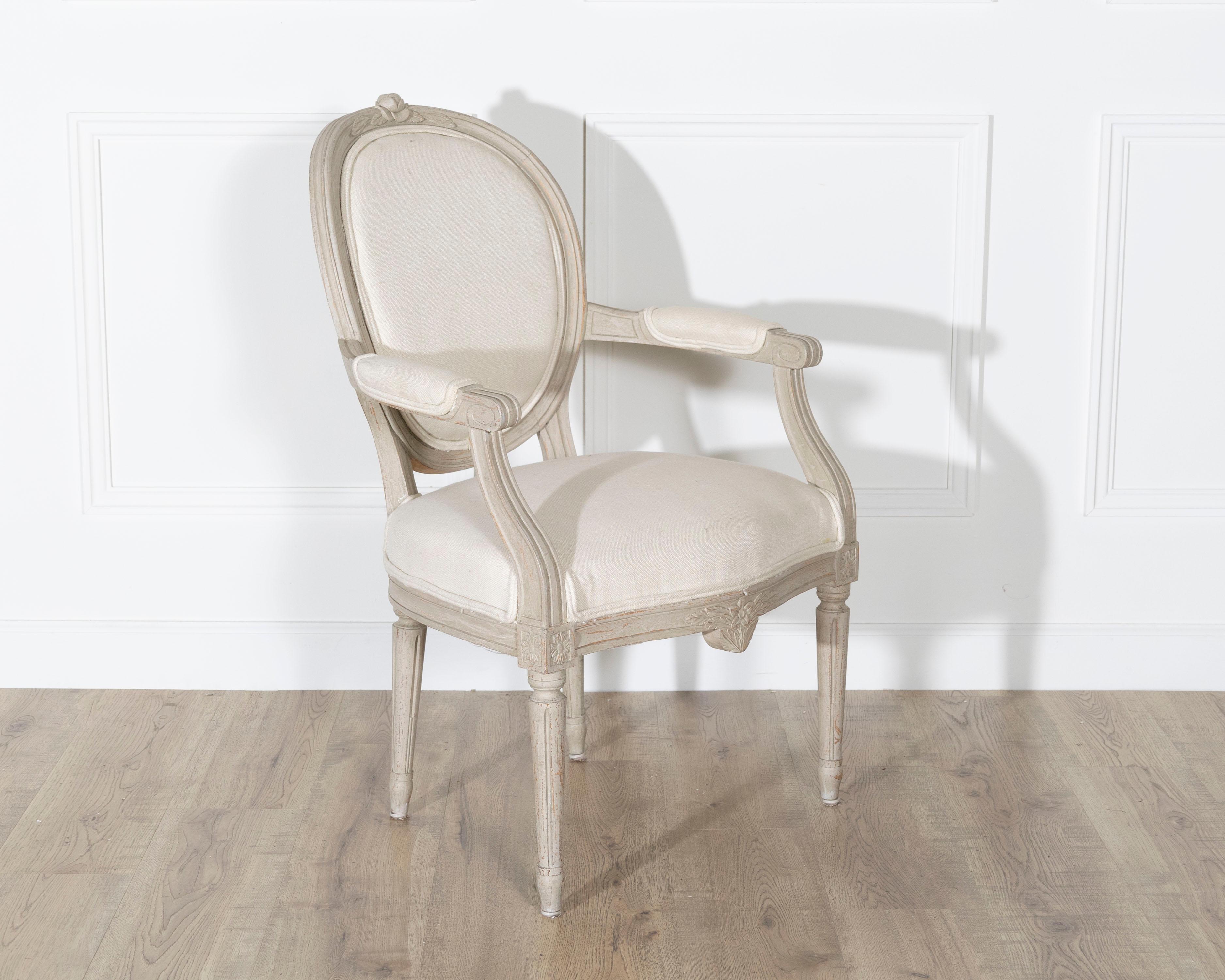 Pair of Early 20th Century Swedish Gustavian Style Oval Back Armchairs For Sale 2