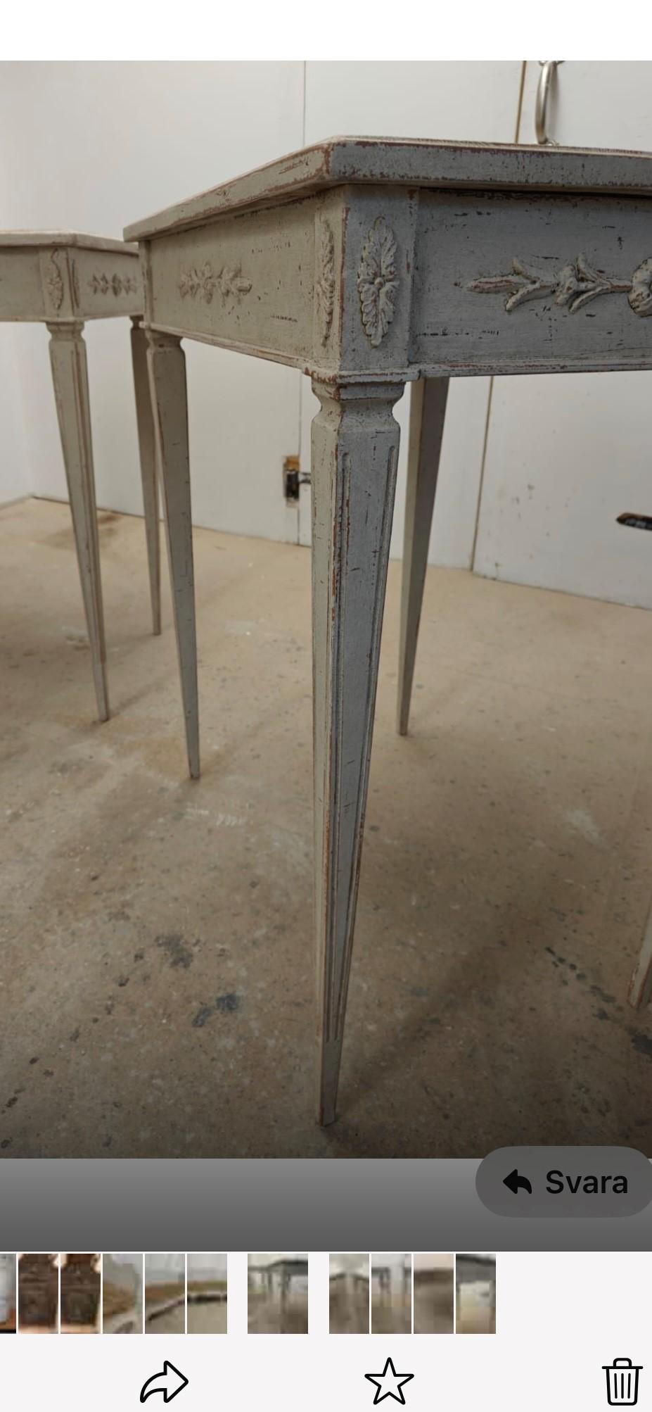 Pair of Early 20th Century Swedish Gustavian Style Painted Side Tables For Sale 2