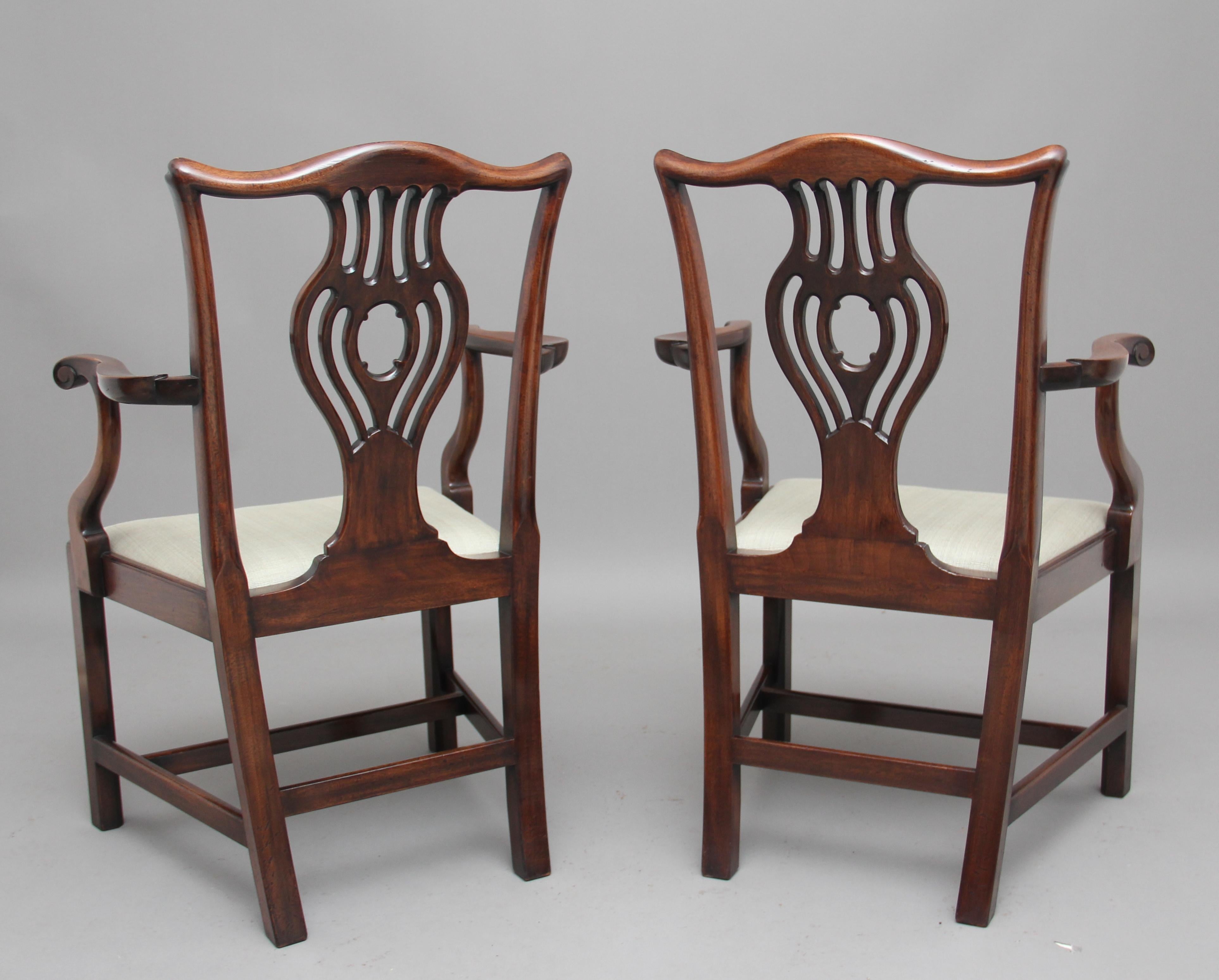 Early 20th Century Pair of Early 20th Chippendale Style Armchairs
