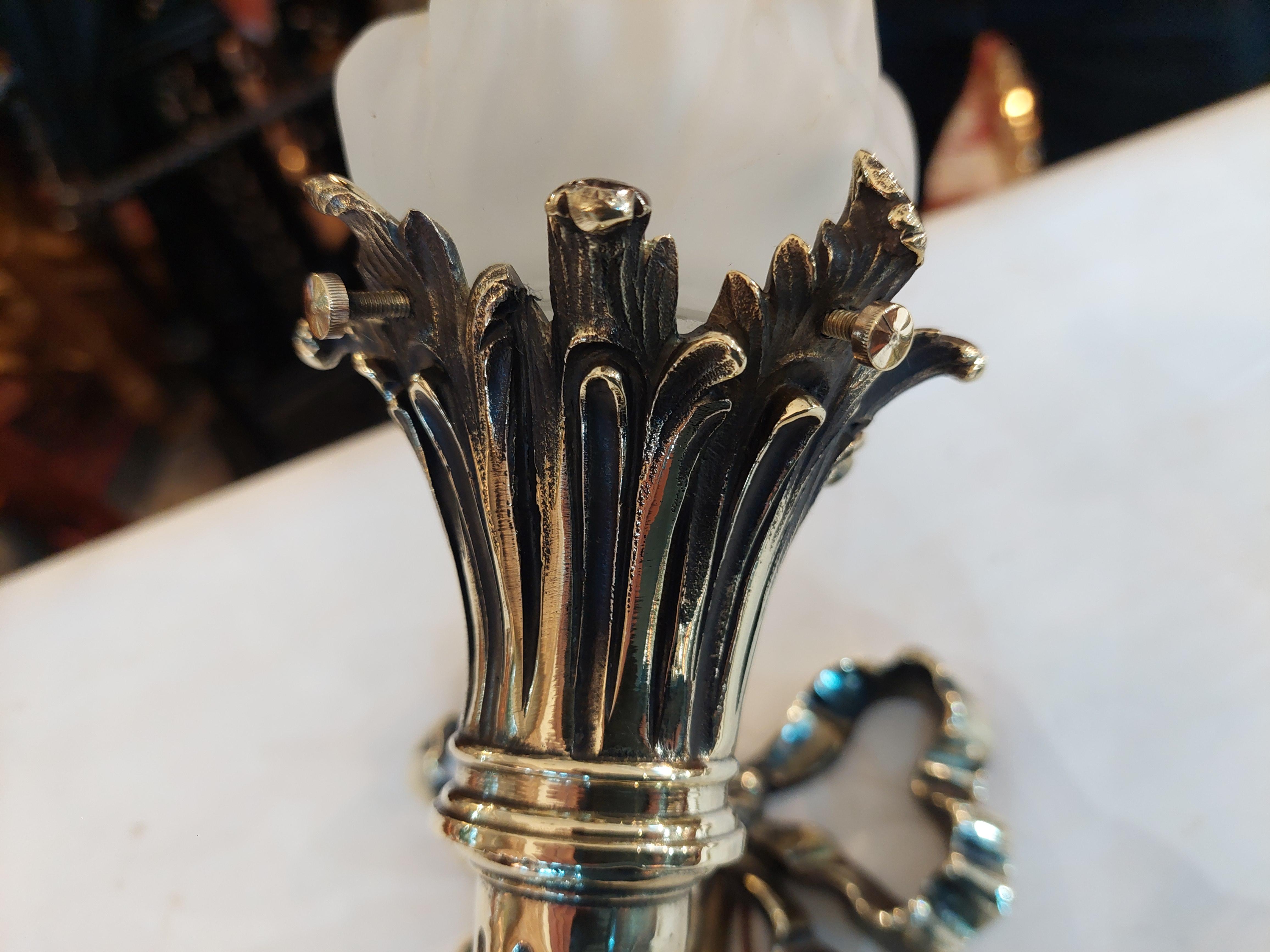 Pair of Early 20thC Neoclassical Brass Wall Sconces en Bueno estado para la venta en Altrincham, GB