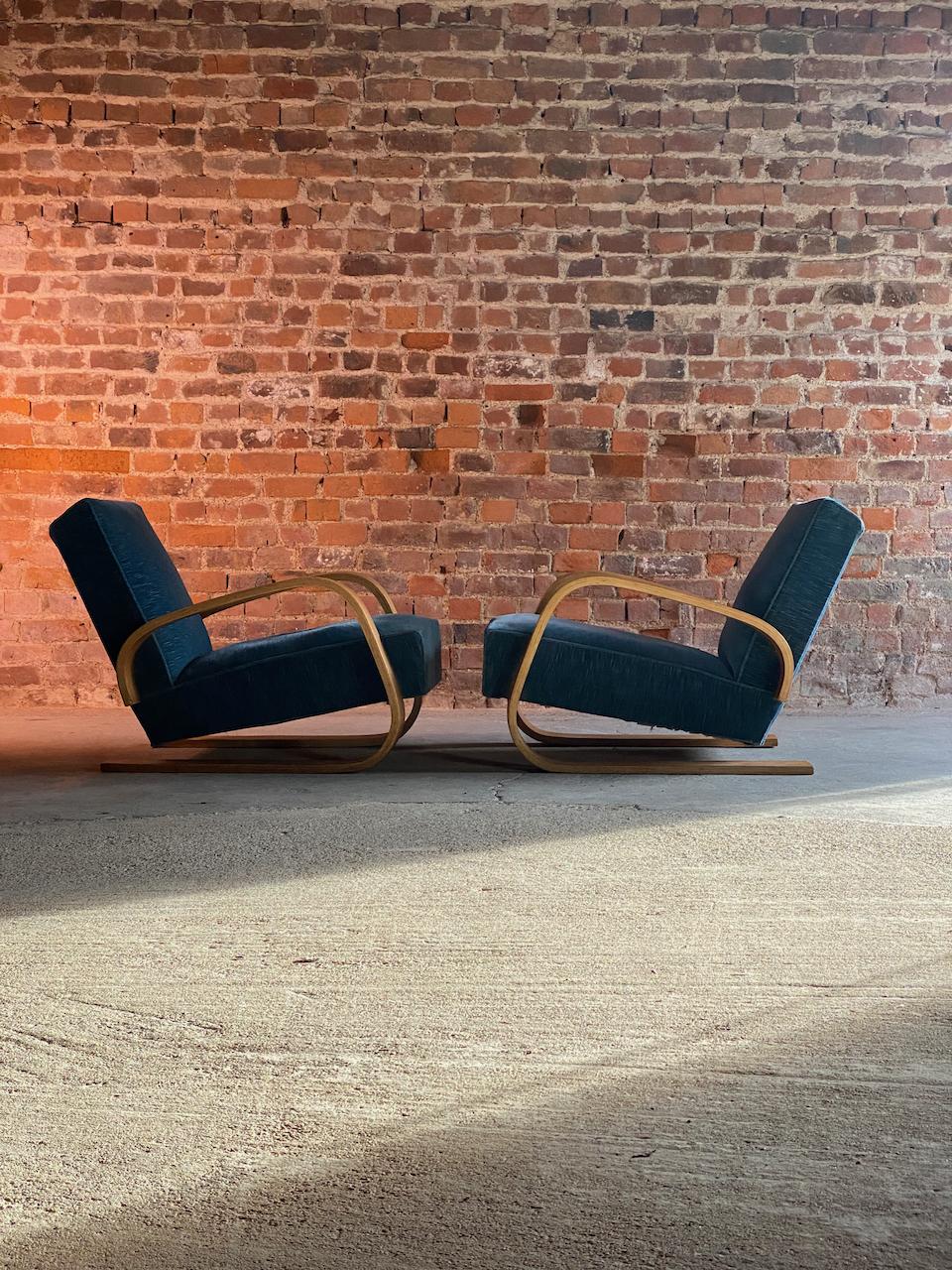 Velvet Pair of Early Alvar Aalto Tank Chairs Model 400 by Artek Finland circa 1940  For Sale