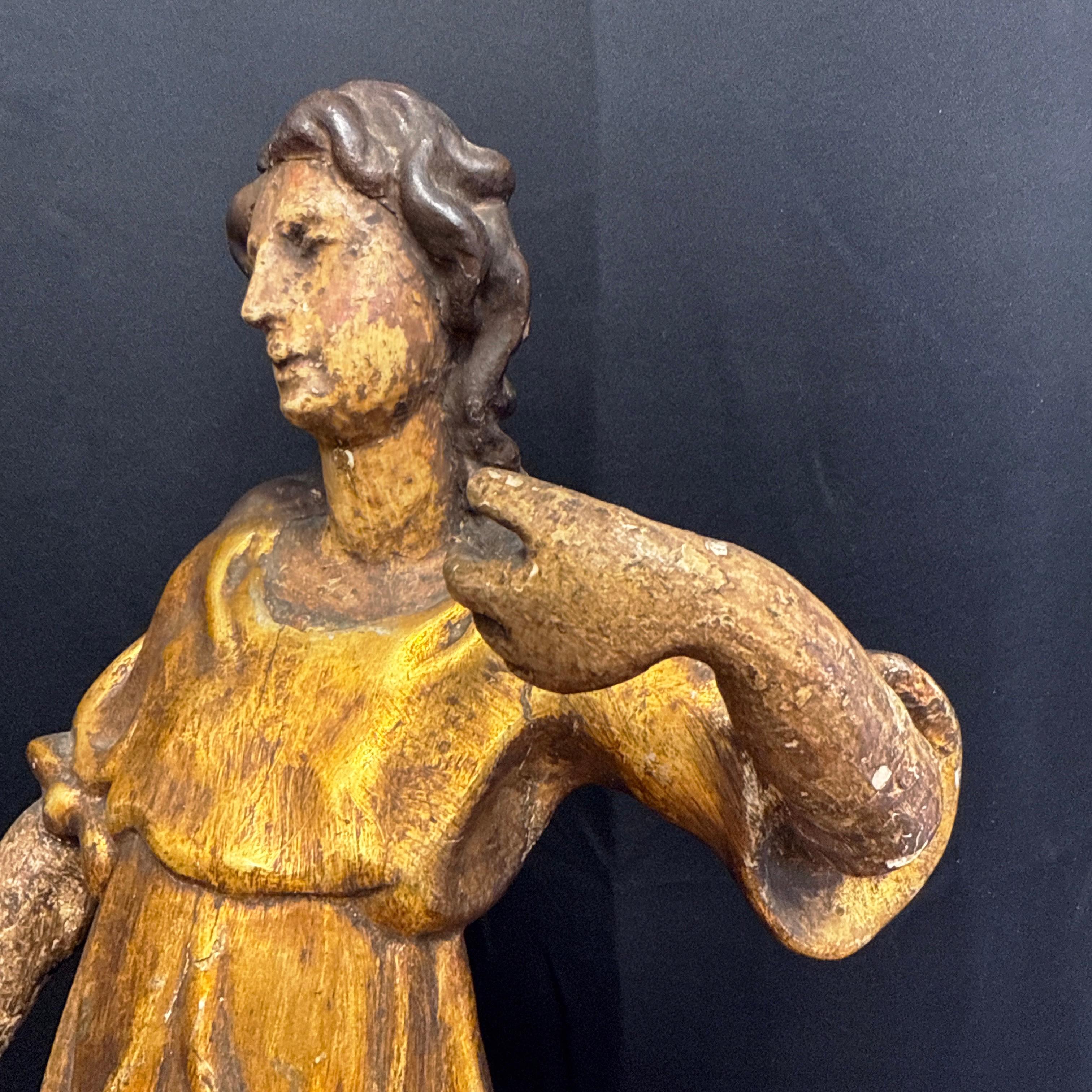 Coppia di figure di cornucopia in legno dorato del primo barocco italiano settentrionale In condizioni buone in vendita a Victoria, BC