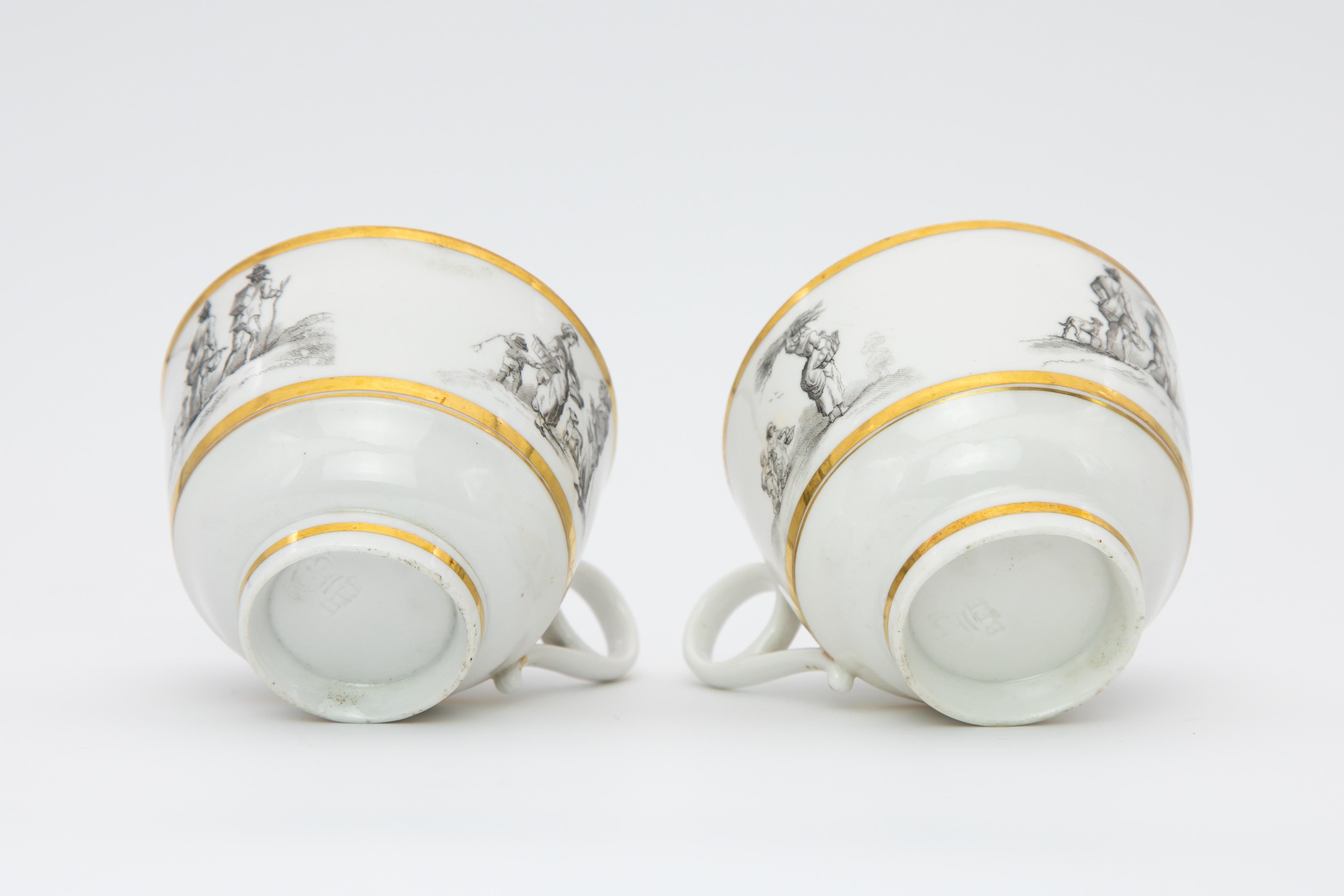 Pair of Early Barr Flight Barr Porcelain Teacups and Saucers For Sale 6