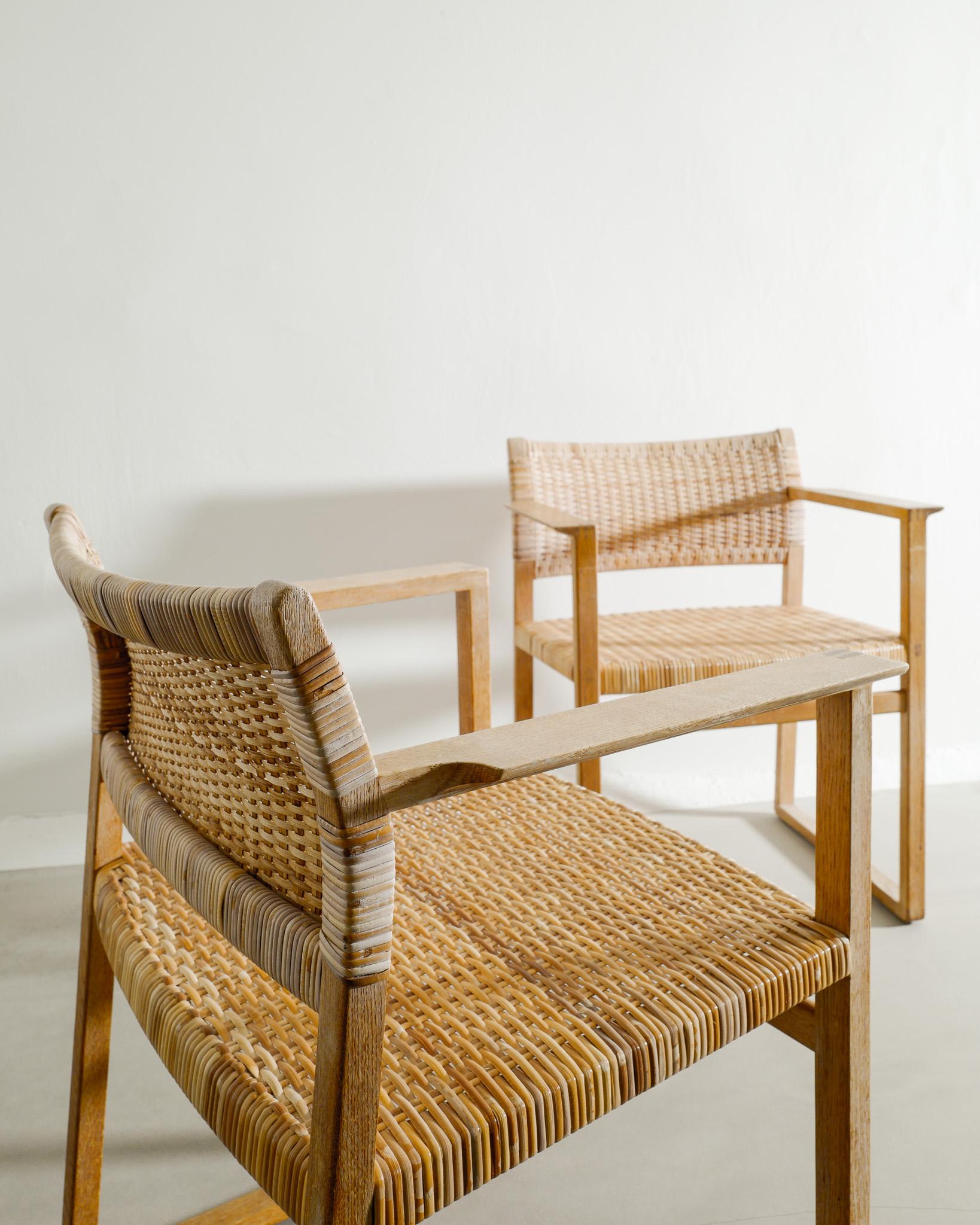 Danish Pair of Early Børge Mogensen BM-62 Armchairs in Oak & Cane by Fredericia, 1960s For Sale
