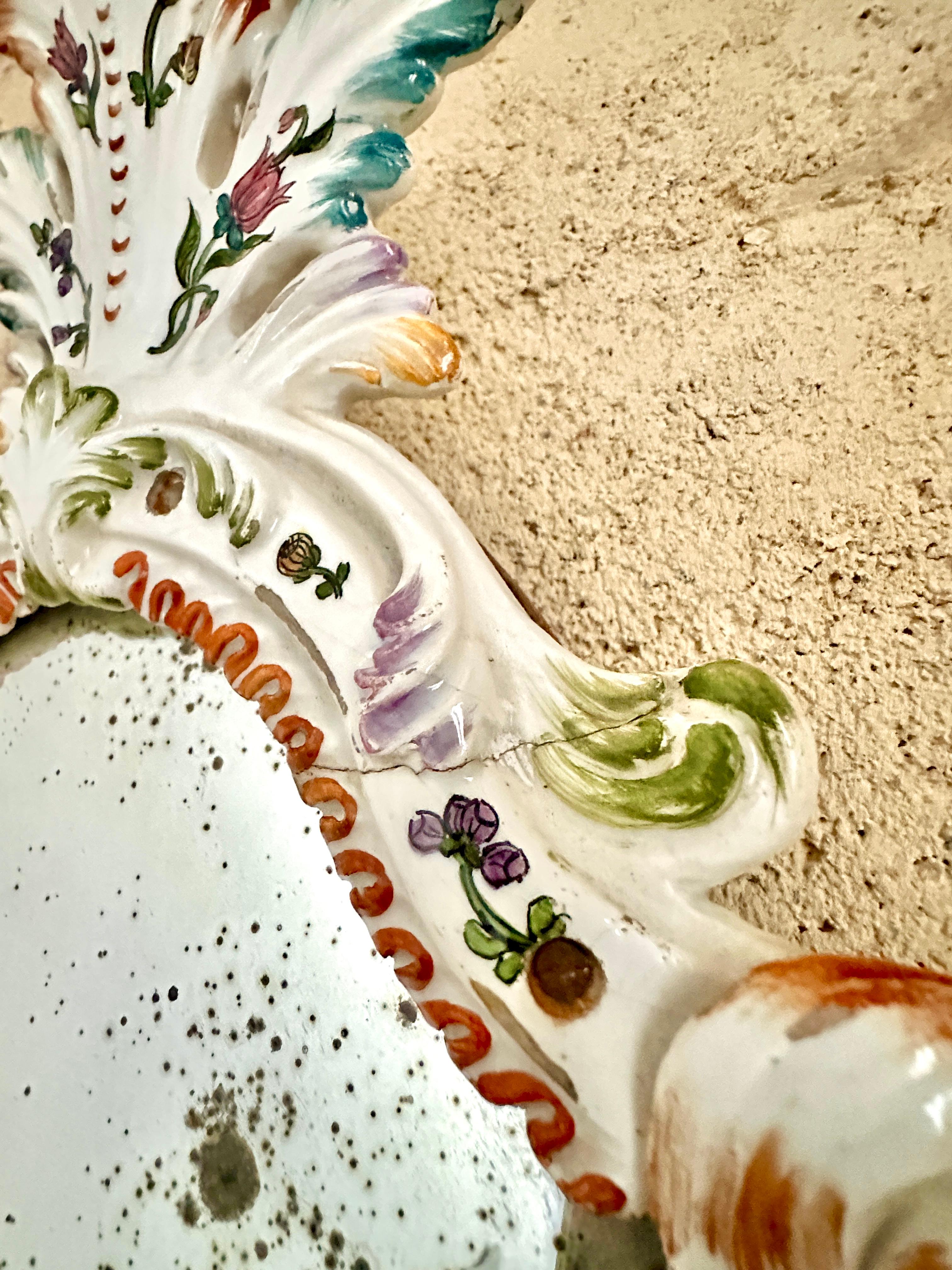 Coppia di specchi in ceramica di Bassano dell'inizio del XIX secolo in vendita 4