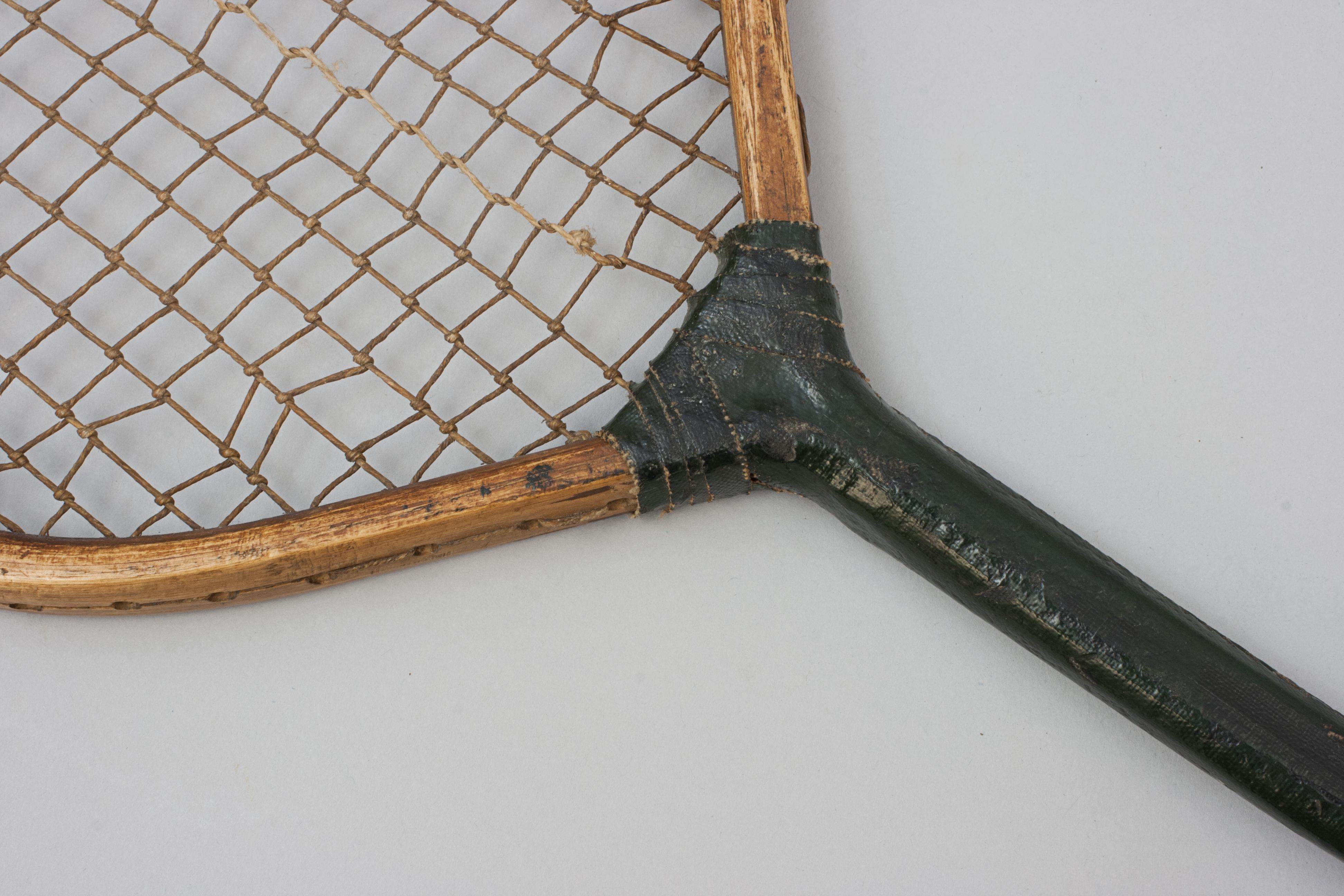 Paire de raquettes d'enfants anciens en vente 4