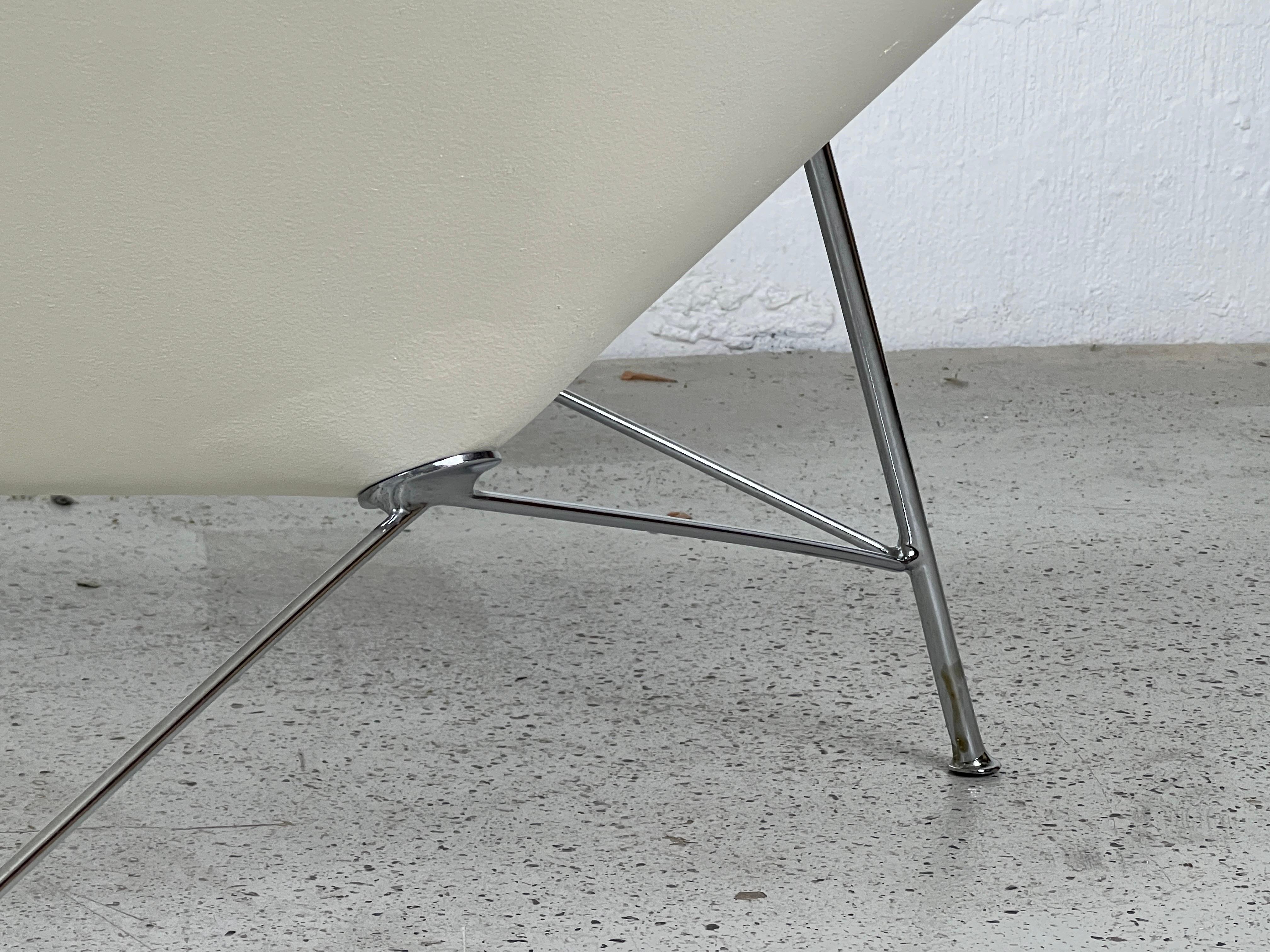 Paire de chaises anciennes en peau de mouton de George Nelson pour Herman Miller en vente 9