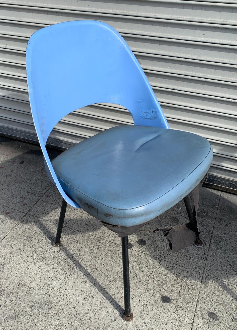 Pair of Early Eero Saarinen, Chairs, Model 72 P*PSB 5