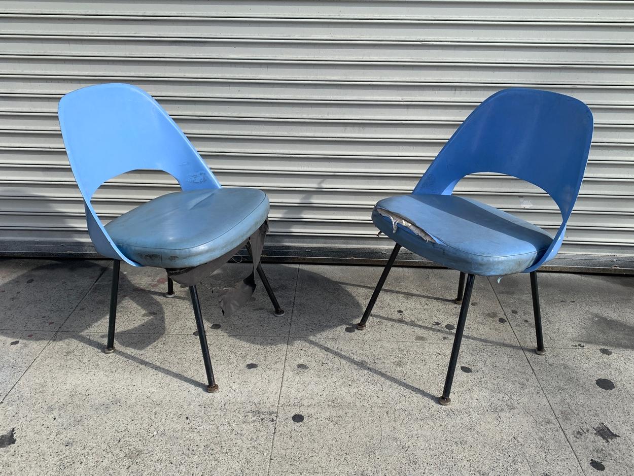 Mid-Century Modern Pair of Early Eero Saarinen, Chairs, Model 72 P*PSB