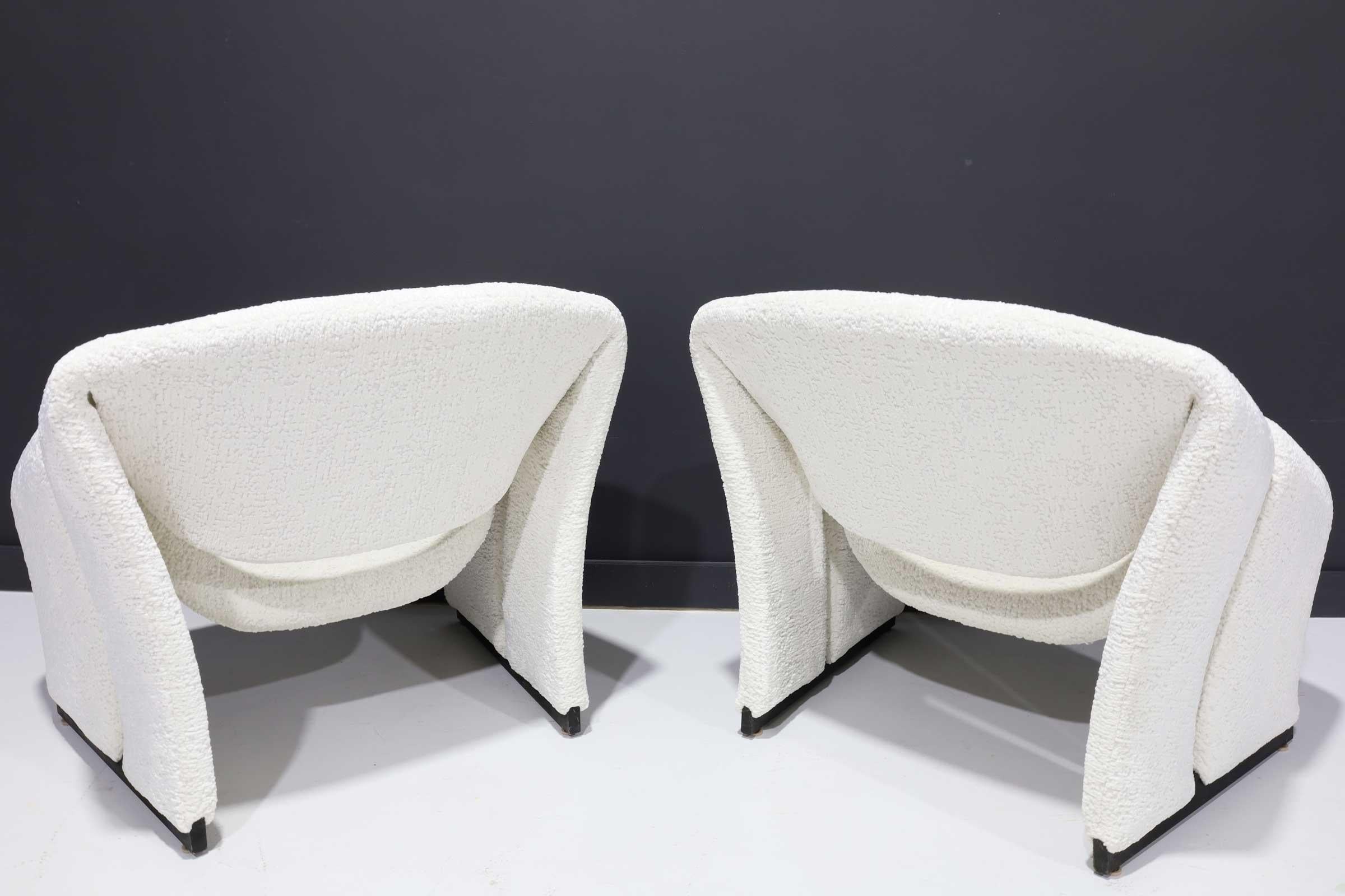 Pair of Early F580 Groovy Chairs by Pierre Paulin for Artifort, 1960s, in White 1