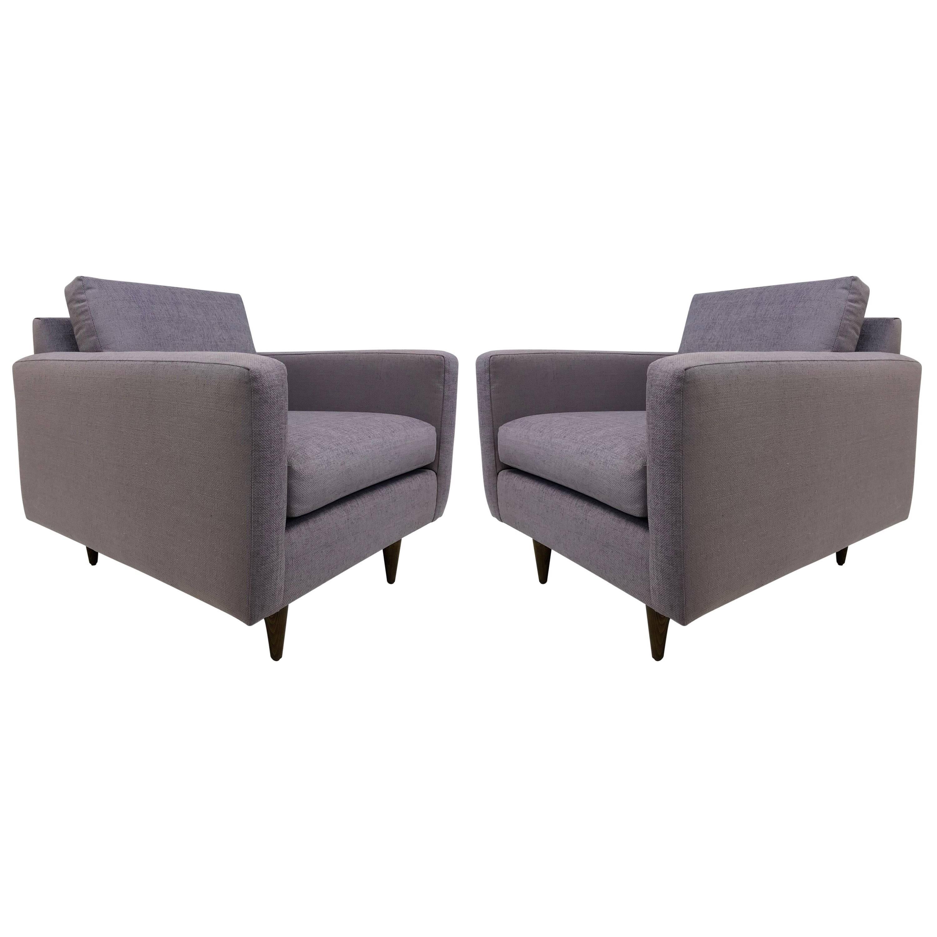 Pair of Florence Knoll Lounge Chairs For Sale at 1stdibs