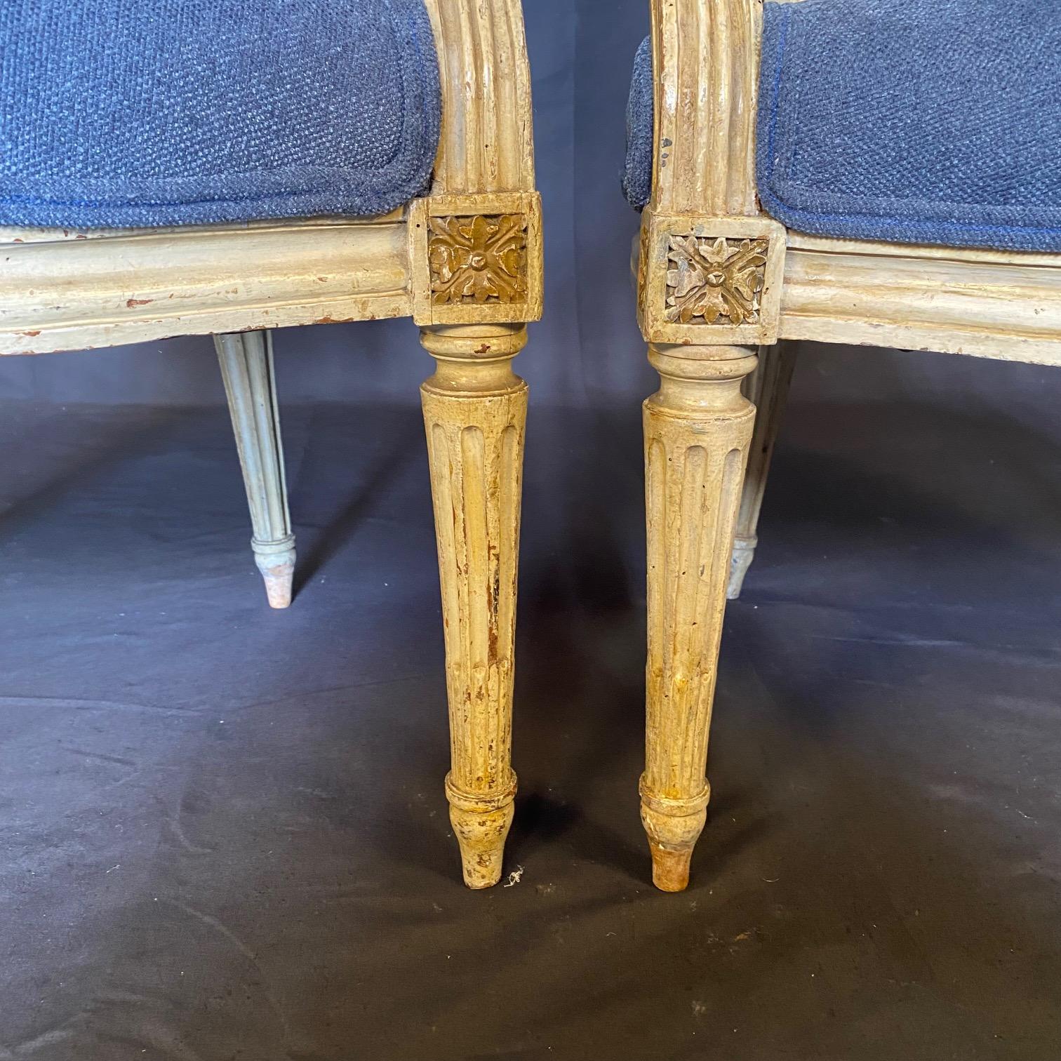 Pair of Early French Louis XVI Painted Armchairs with Stunning Aubusson Tapestry For Sale 4