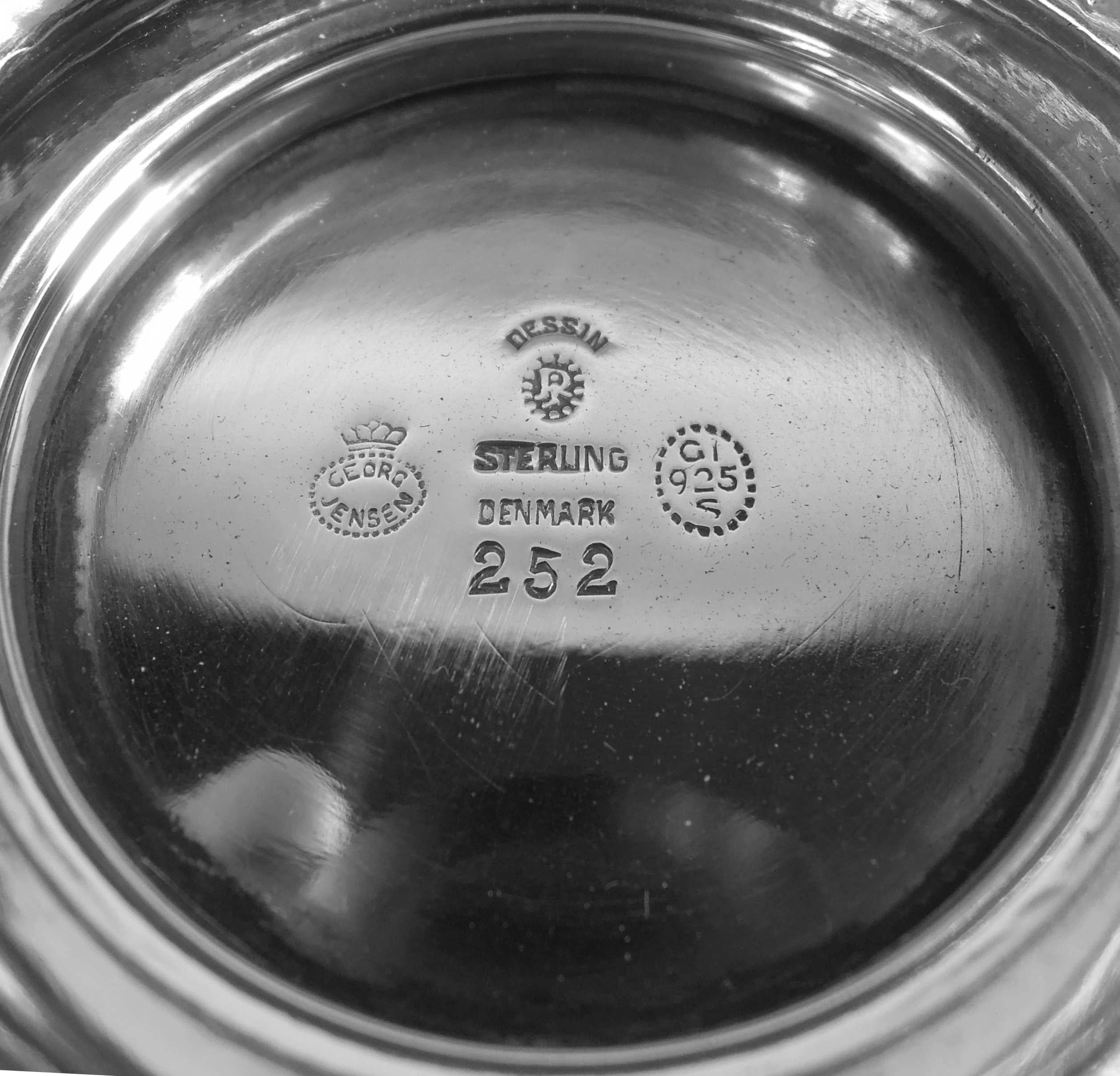 Coppia di ciotole da principessa in argento danese moderno di Georg Jensen in vendita 3