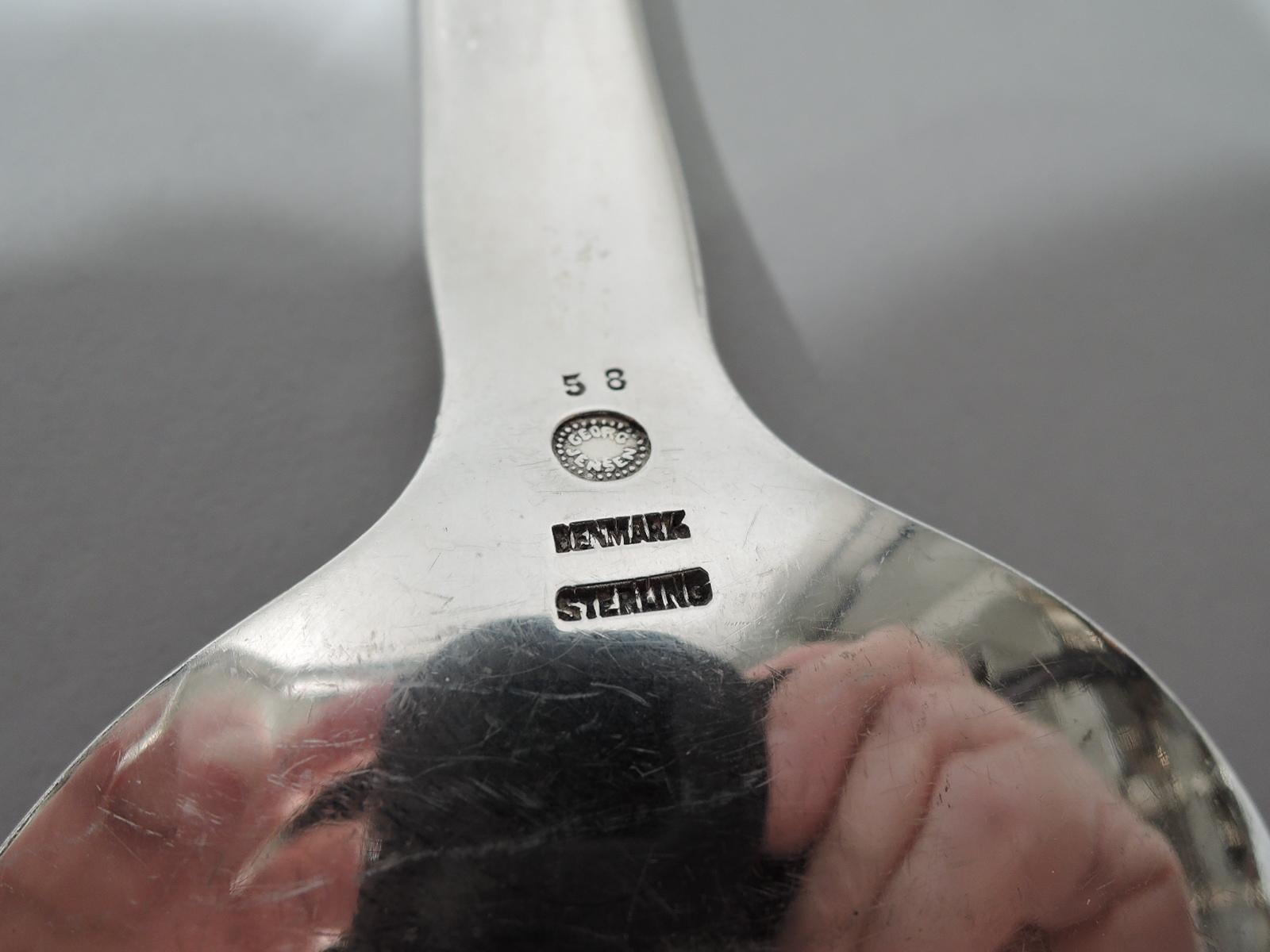 Pair of Early Georg Jensen Salad Servers in Pattern No. 58 In Good Condition In New York, NY