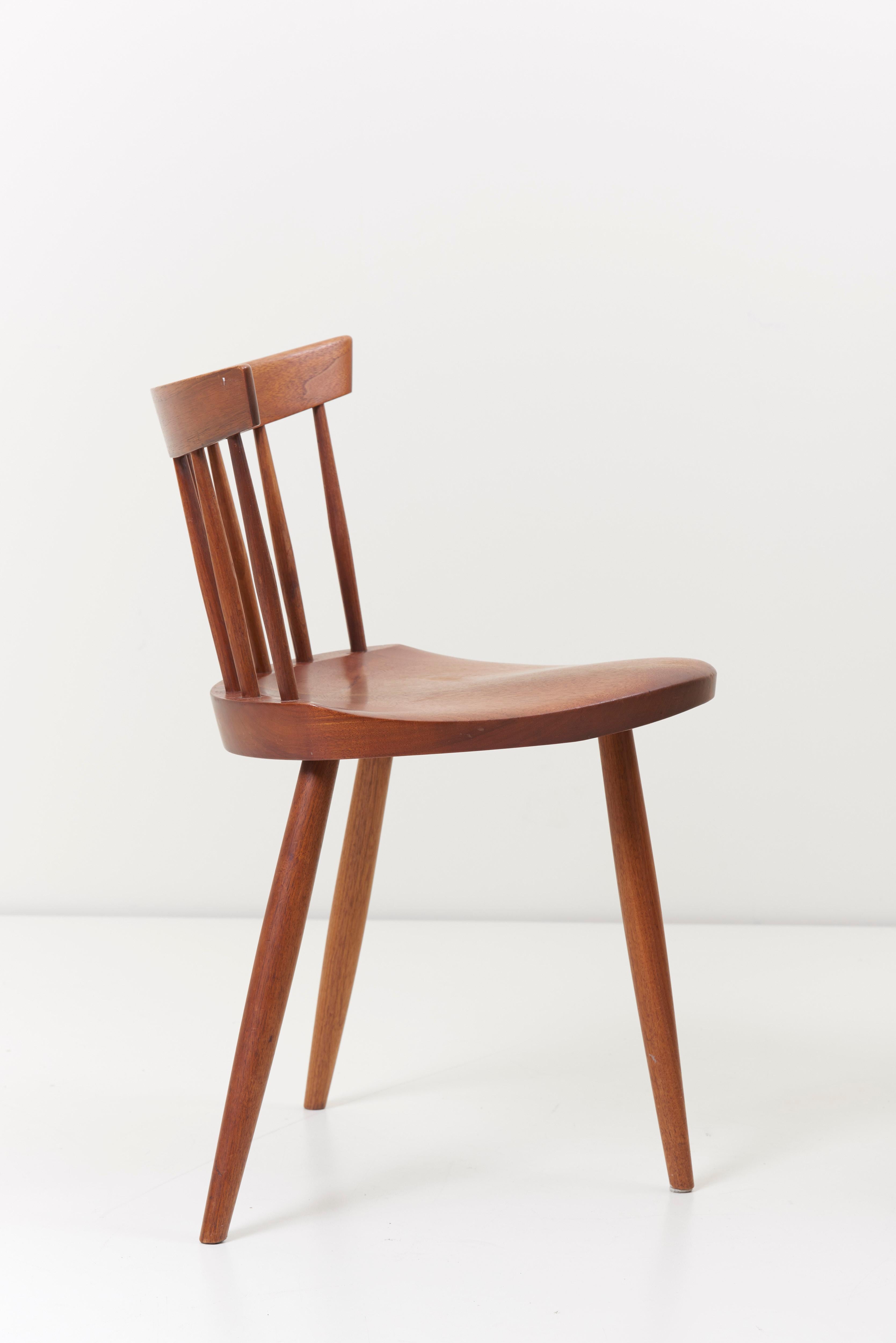 Pair of George Nakashima Studio Mira Nakashima Mira Chair in Walnut In Excellent Condition In Berlin, DE