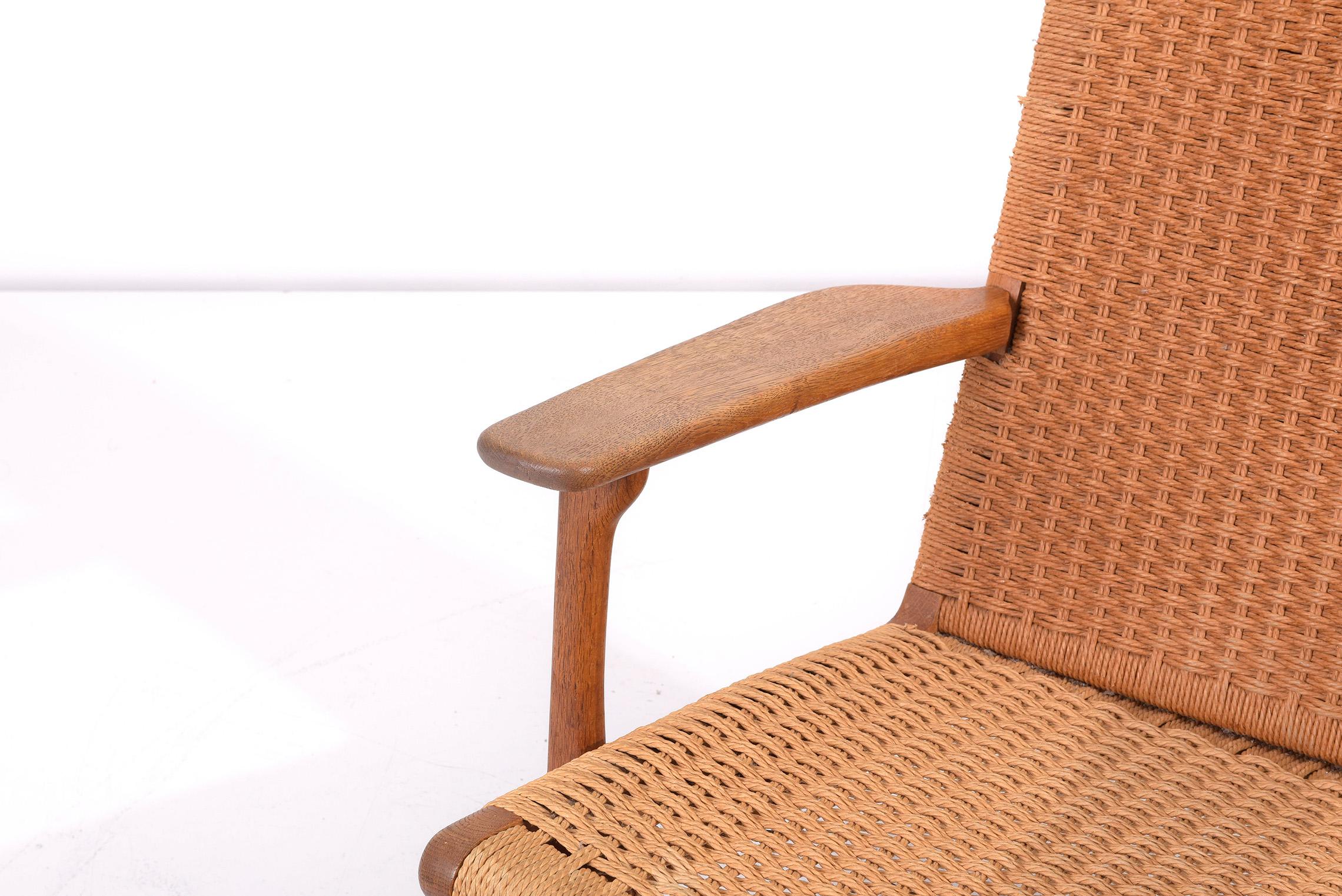 Pair of Early Hans J. Wegner Easy Chairs “CH 25” for Carl Hansen 7