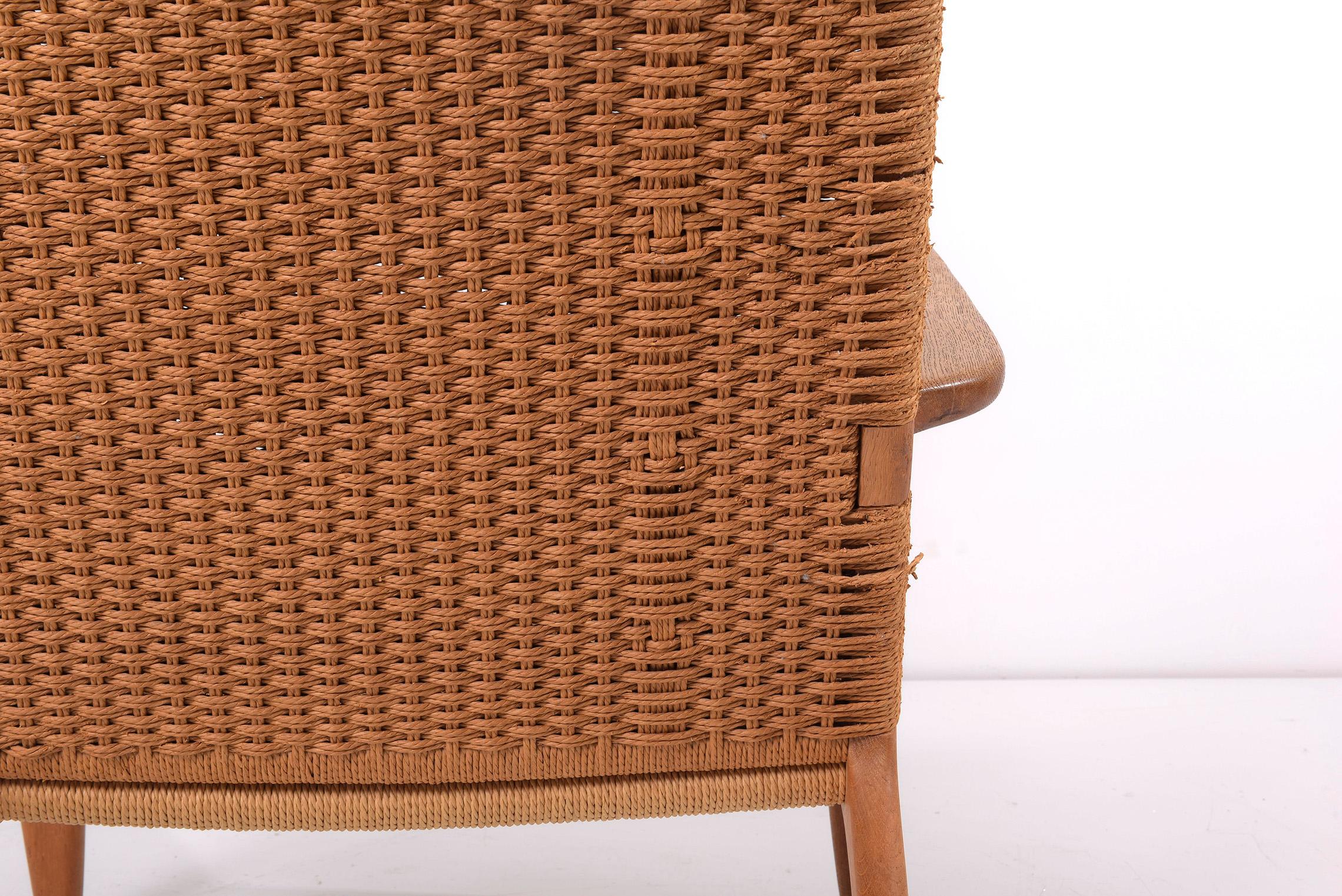 Pair of Early Hans J. Wegner Easy Chairs “CH 25” for Carl Hansen 2