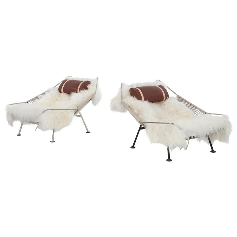 Pair of Hans Wegner Flag Halyard chairs, ca. 1950, offered by CONVERSO