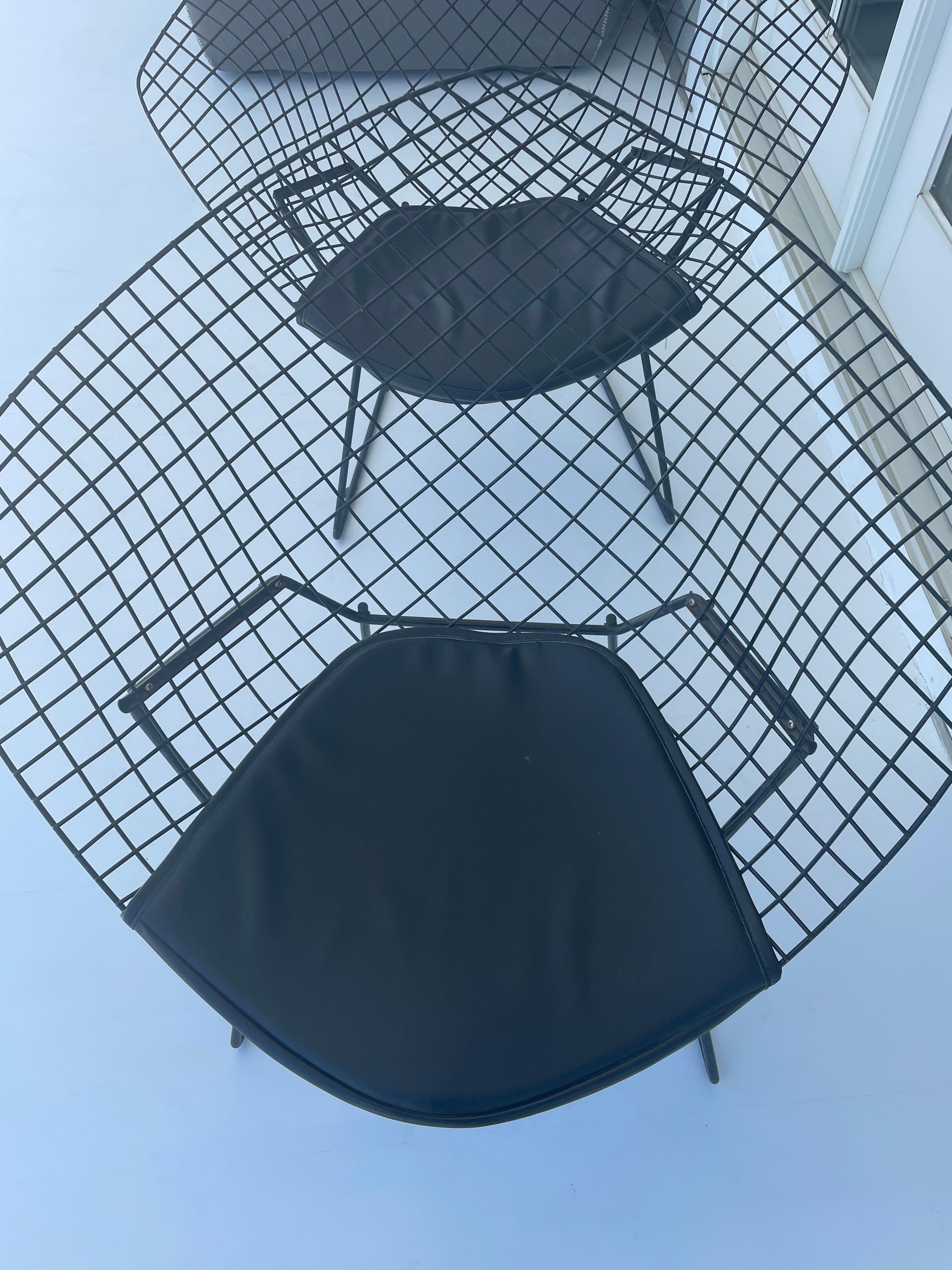 Coppia di sedie Black Diamond dei primi anni di Harry Bertoia in vendita 4