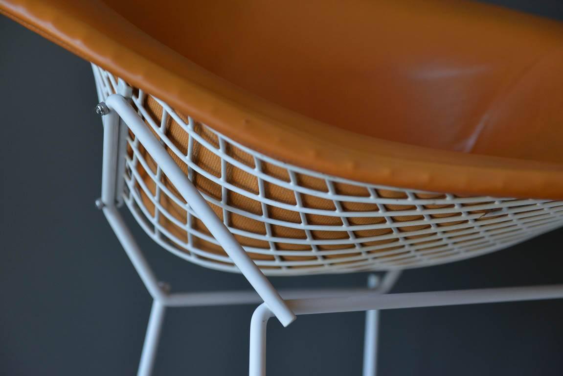 Mid-20th Century Pair of Early Harry Bertoia for Knoll Diamond Chairs with Original Leather Cover