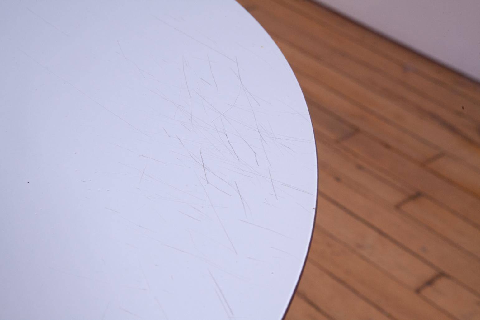 Pareja de mesas auxiliares tempranas de Isamu Noguchi para Knoll en venta 1