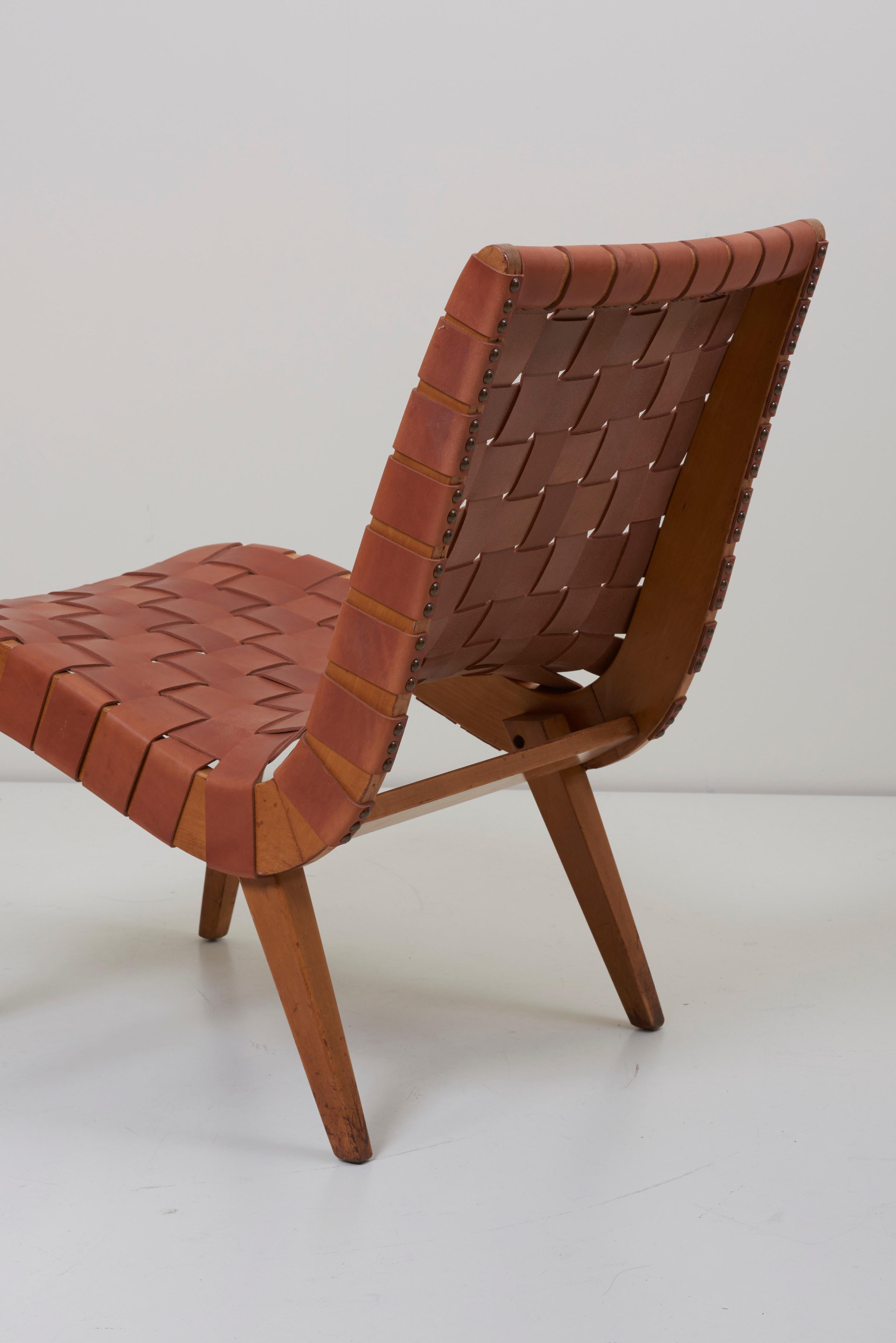 Mid-20th Century Pair of Early Jens Risom 654W Lounge Chairs by Knoll with Leather Webbing