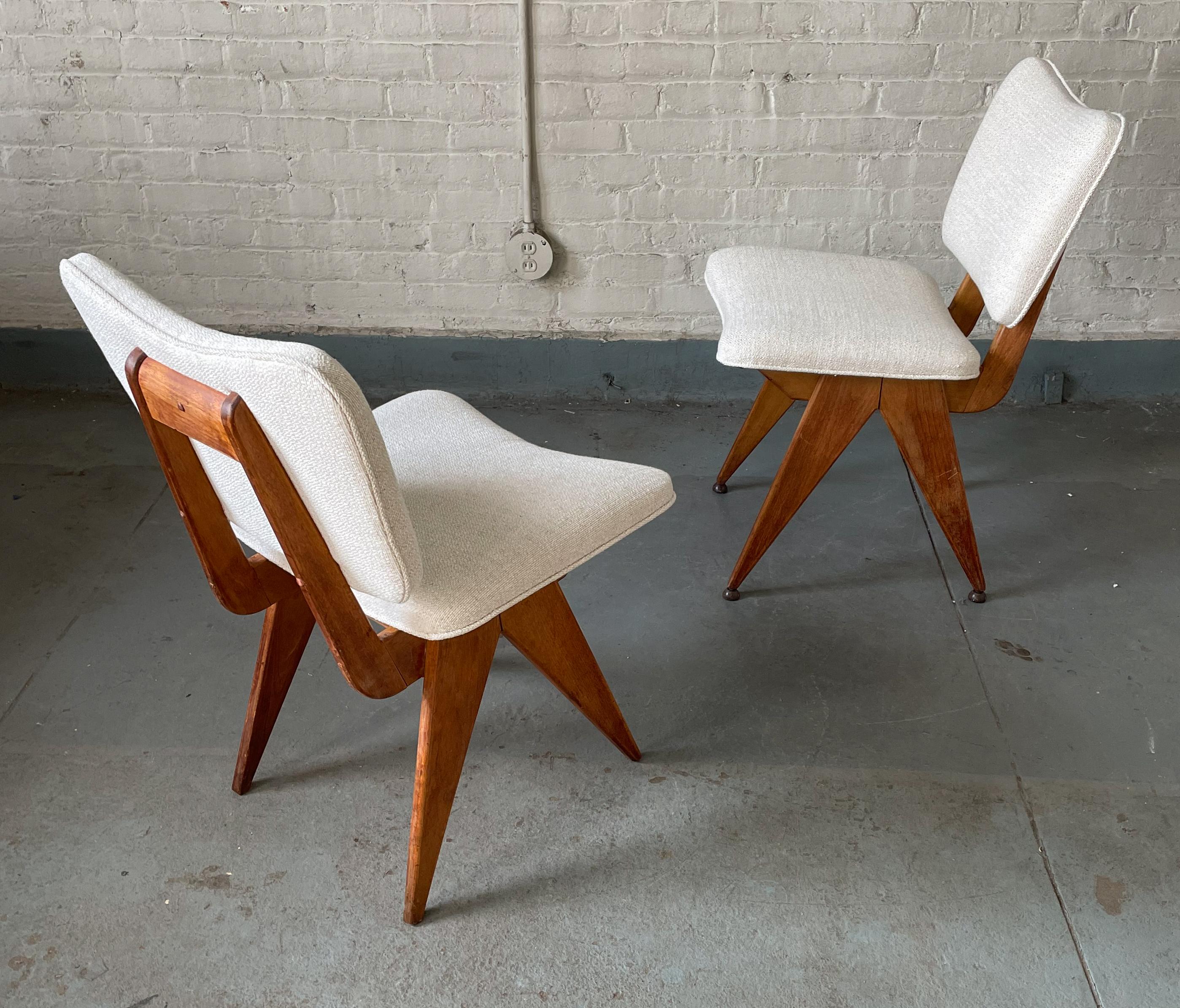 Pair of Early Jens Risom Chairs for His Own Company In Good Condition In New York, NY