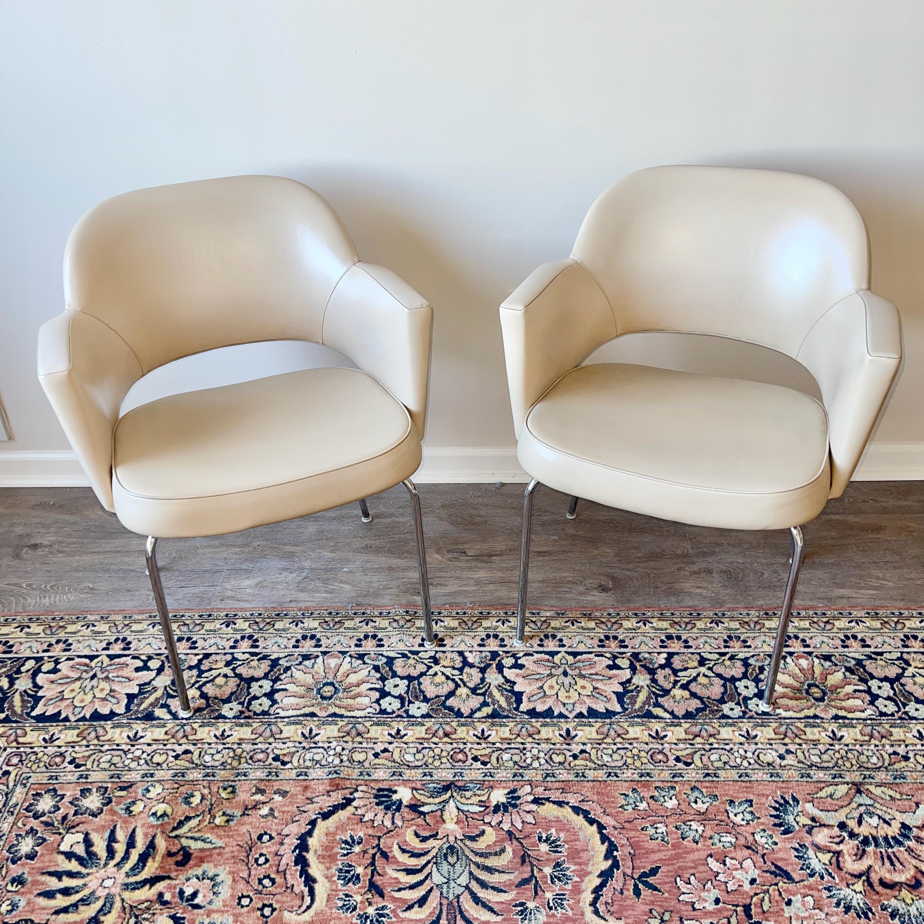Mid-Century moderno Coppia di sedie Knoll Model 71 Saarinen dei primi tempi in vendita