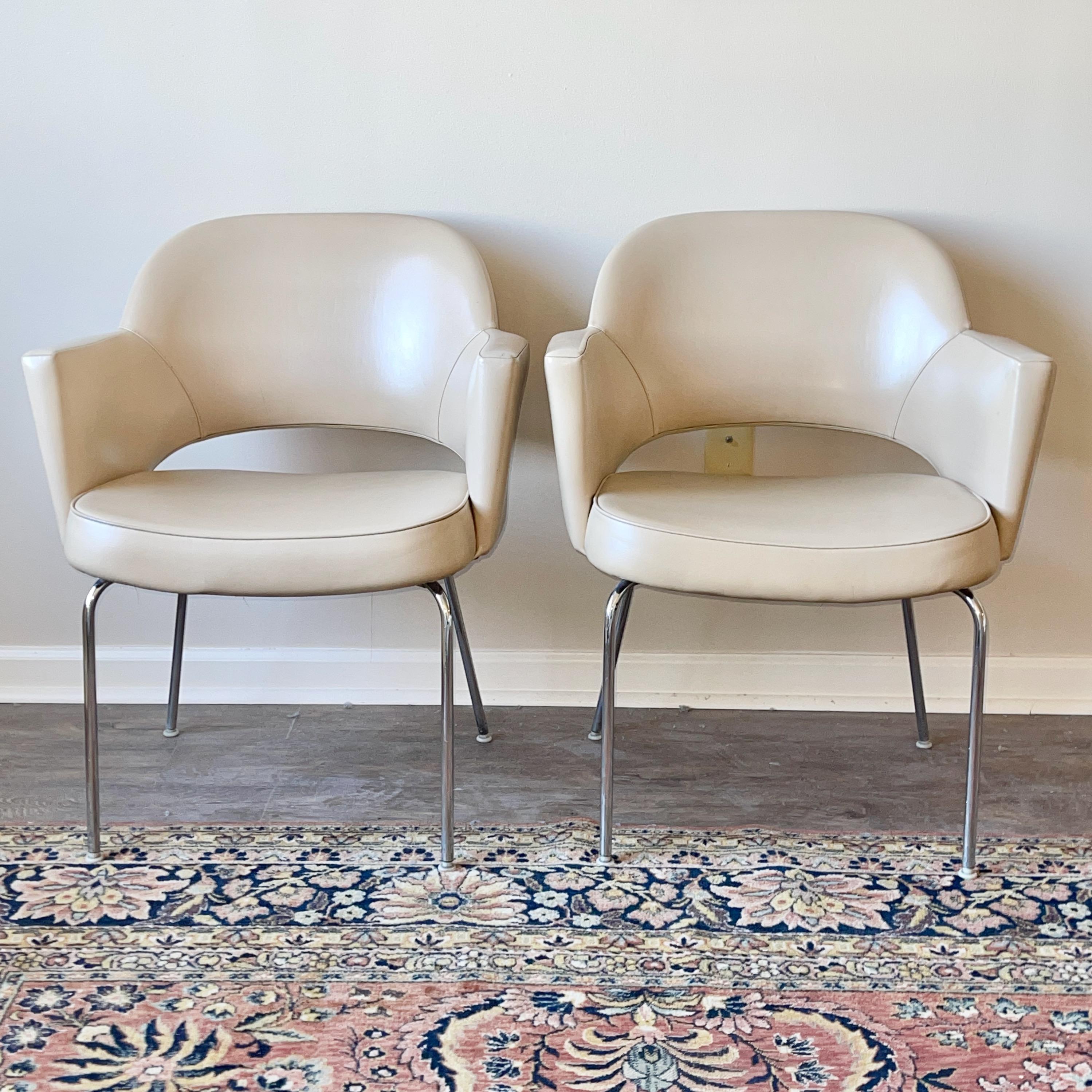 Coppia di sedie Knoll Model 71 Saarinen dei primi tempi in vendita 1