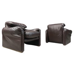 Pair of early Maralunga armchairs by Vico Magistretti for Cassina, 1973 Pair of early Maralunga armchairs by Vico Magistretti for Cassina, 1973