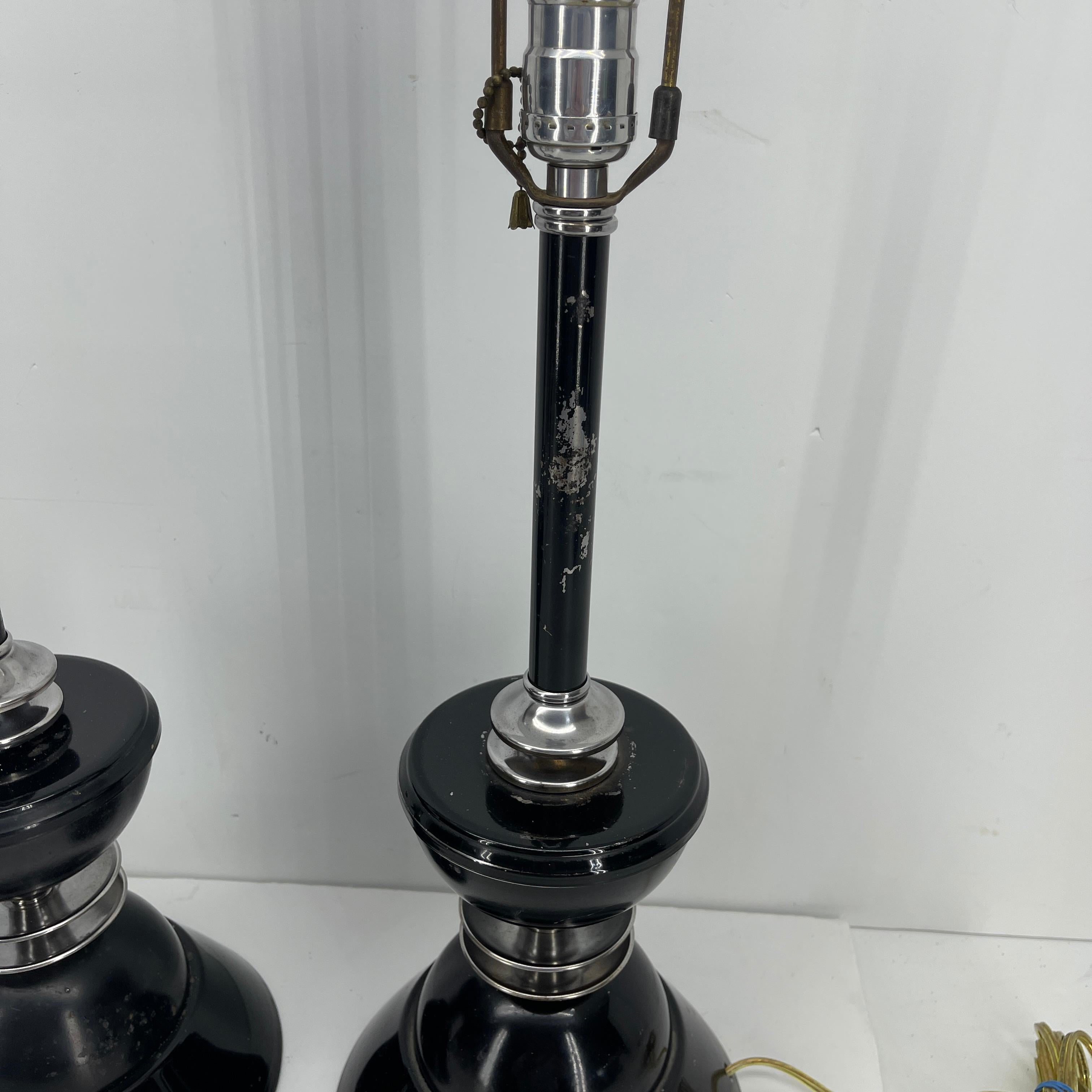 Pair of Early Mid-Century Modern Black Toleware Chrome Lamps For Sale 4
