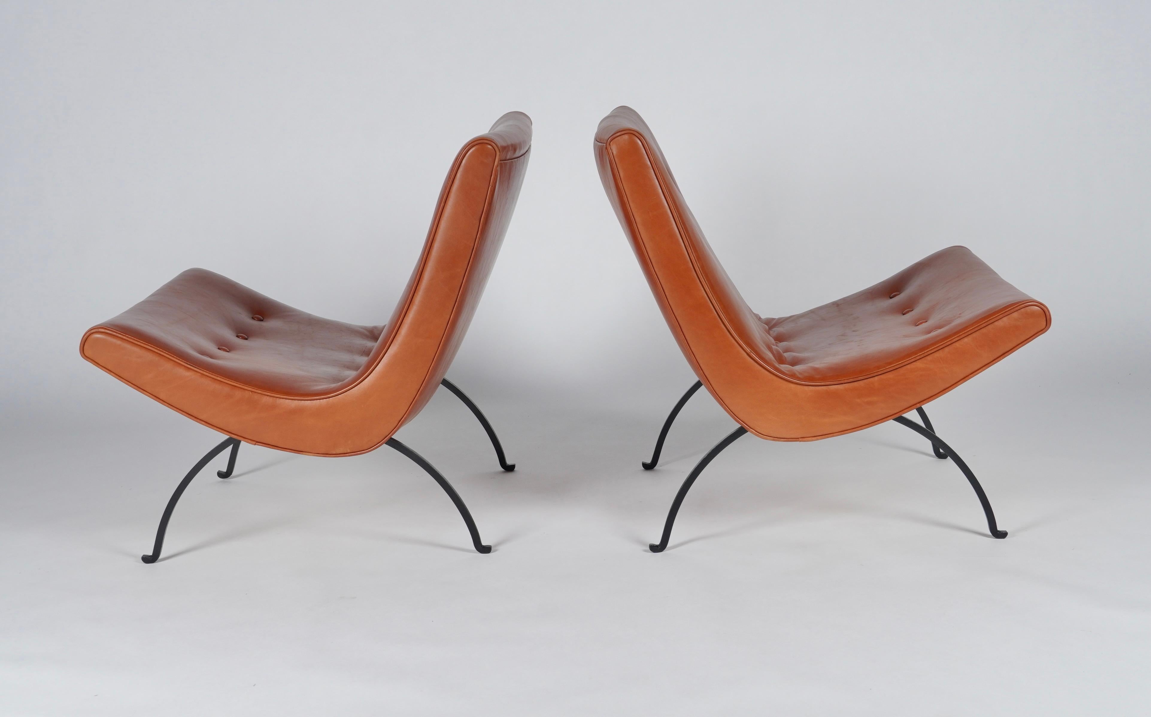 American Pair of Early  Milo Baughman Scoop Lounge Chairs in Leather