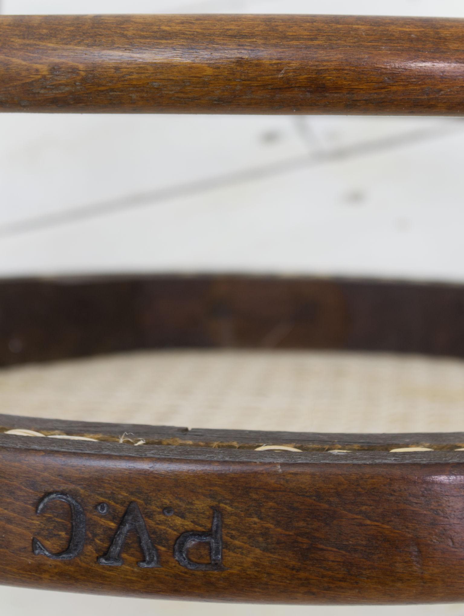 Canne Paire de chaises d'appoint Early No. 14 en bois cintré, par Michel Thonet, chaise bistro, années 1890 en vente