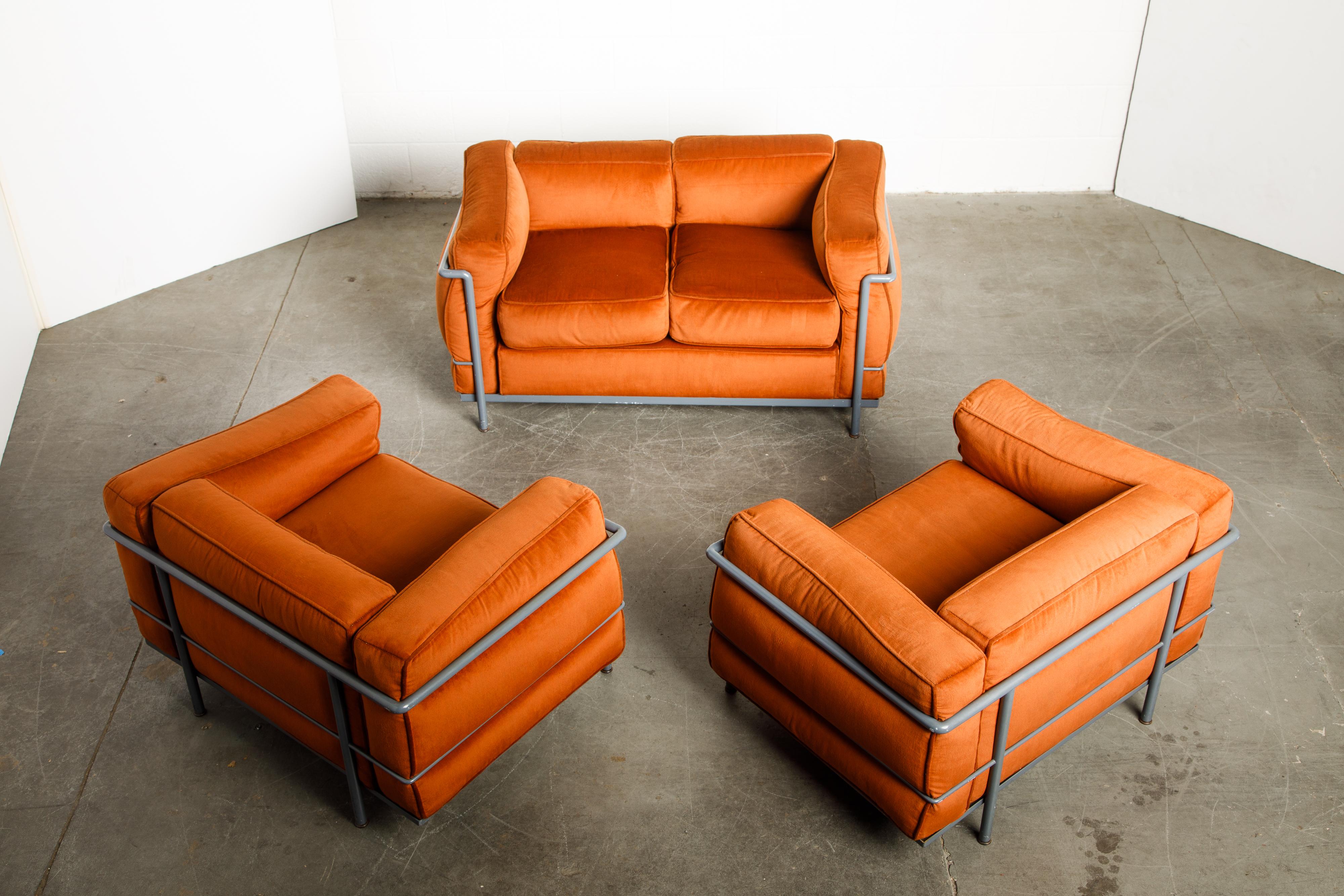 Pair of Early Production 'LC3' Grand Modèle by Le Corbusier for Cassina, Signed 3
