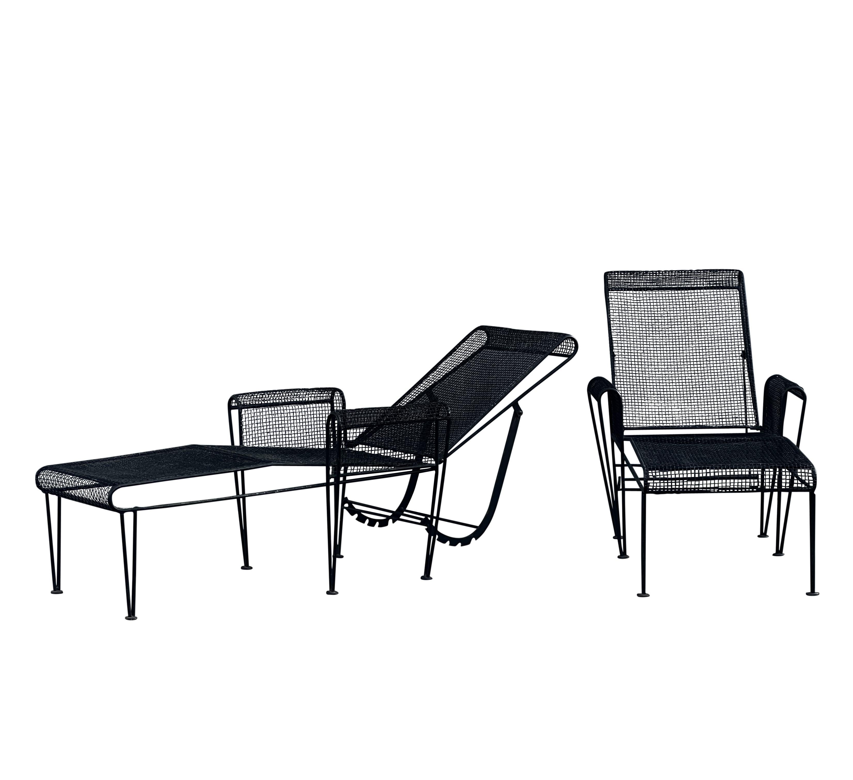 Américain Paire de chaises longues Sculptura de Russell Woodard, mi-siècle moderne en vente