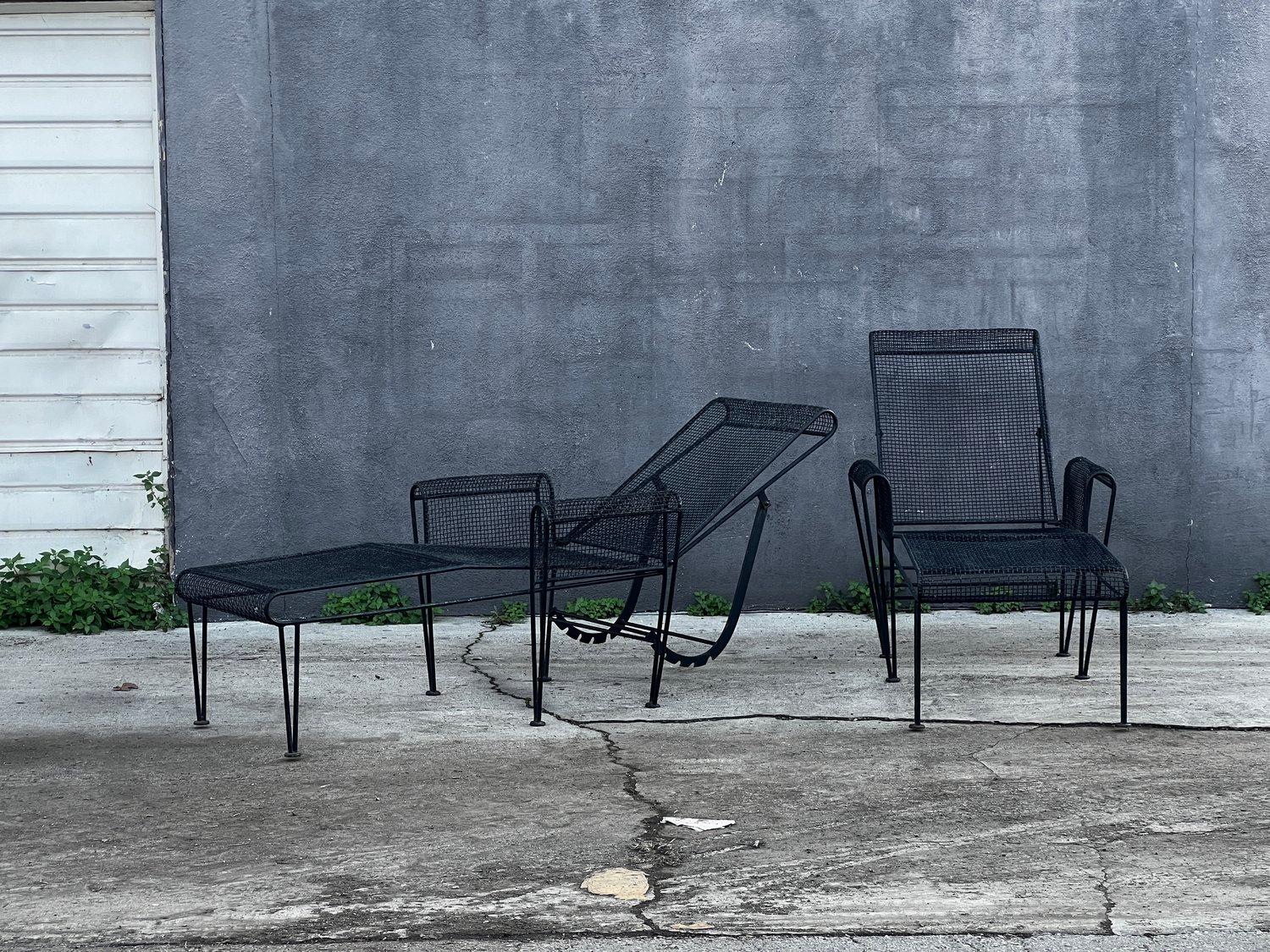 Paire de chaises longues Sculptura de Russell Woodard, mi-siècle moderne Bon état - En vente à West Hollywood, CA