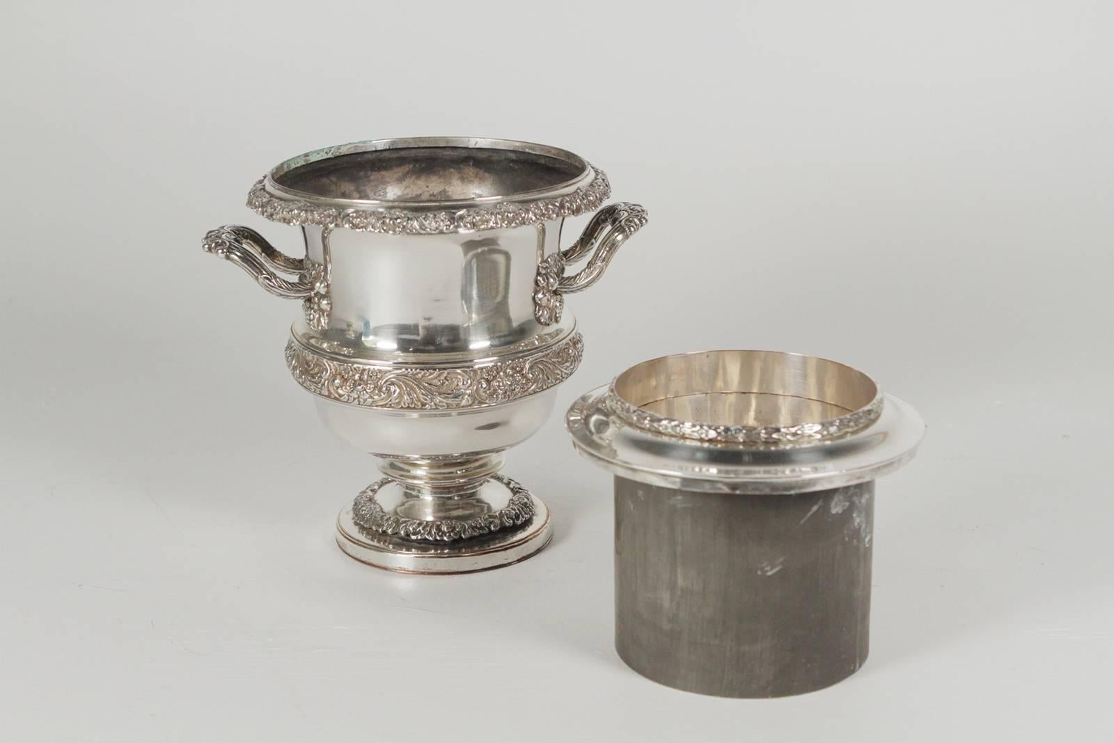 Regency Pair of Early Sheffield Plate Wine Coolers, England, circa 1820