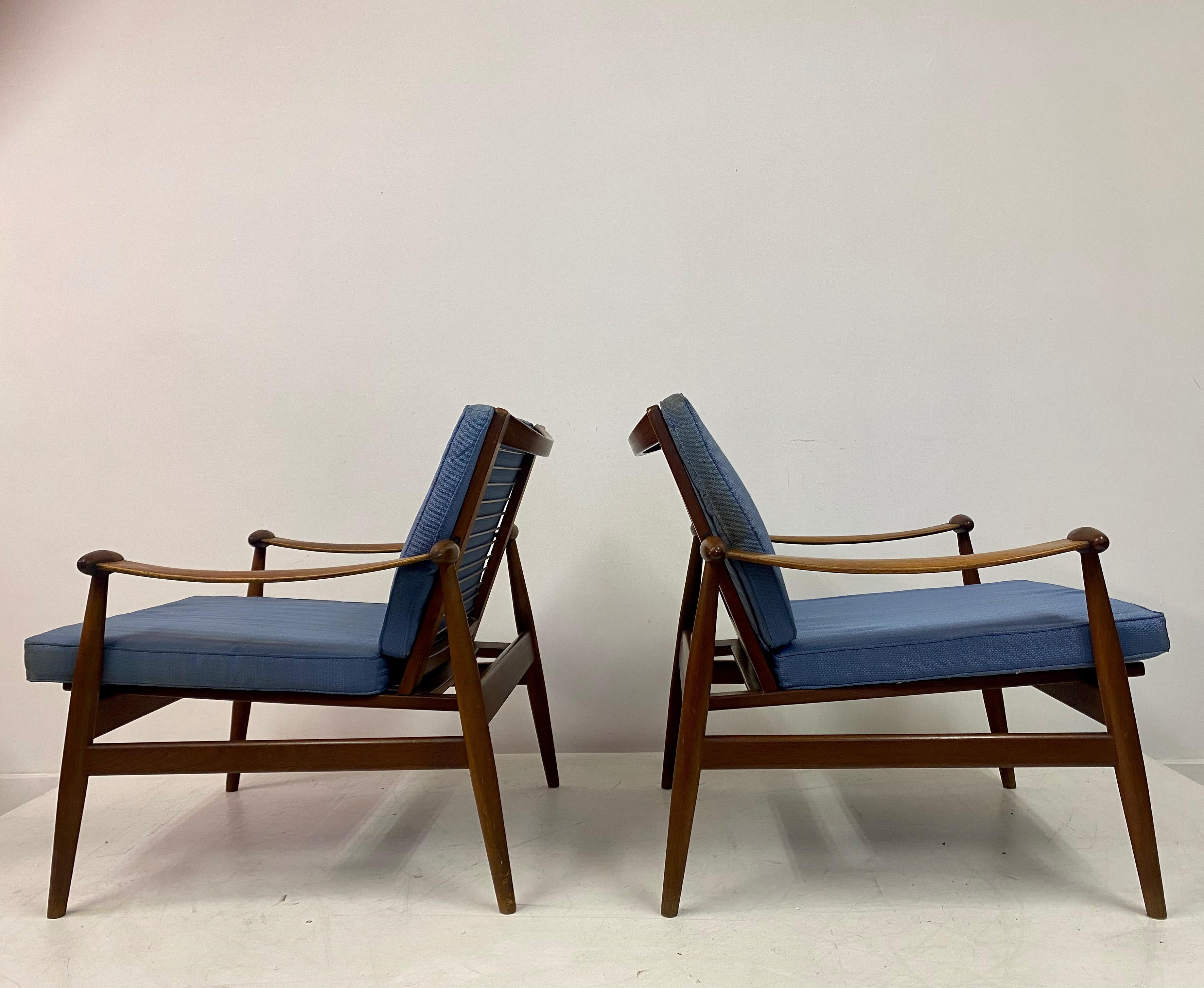 Pair Of  Early Spade Chairs In Teak By Finn Juhl For France And Daverkosen 6