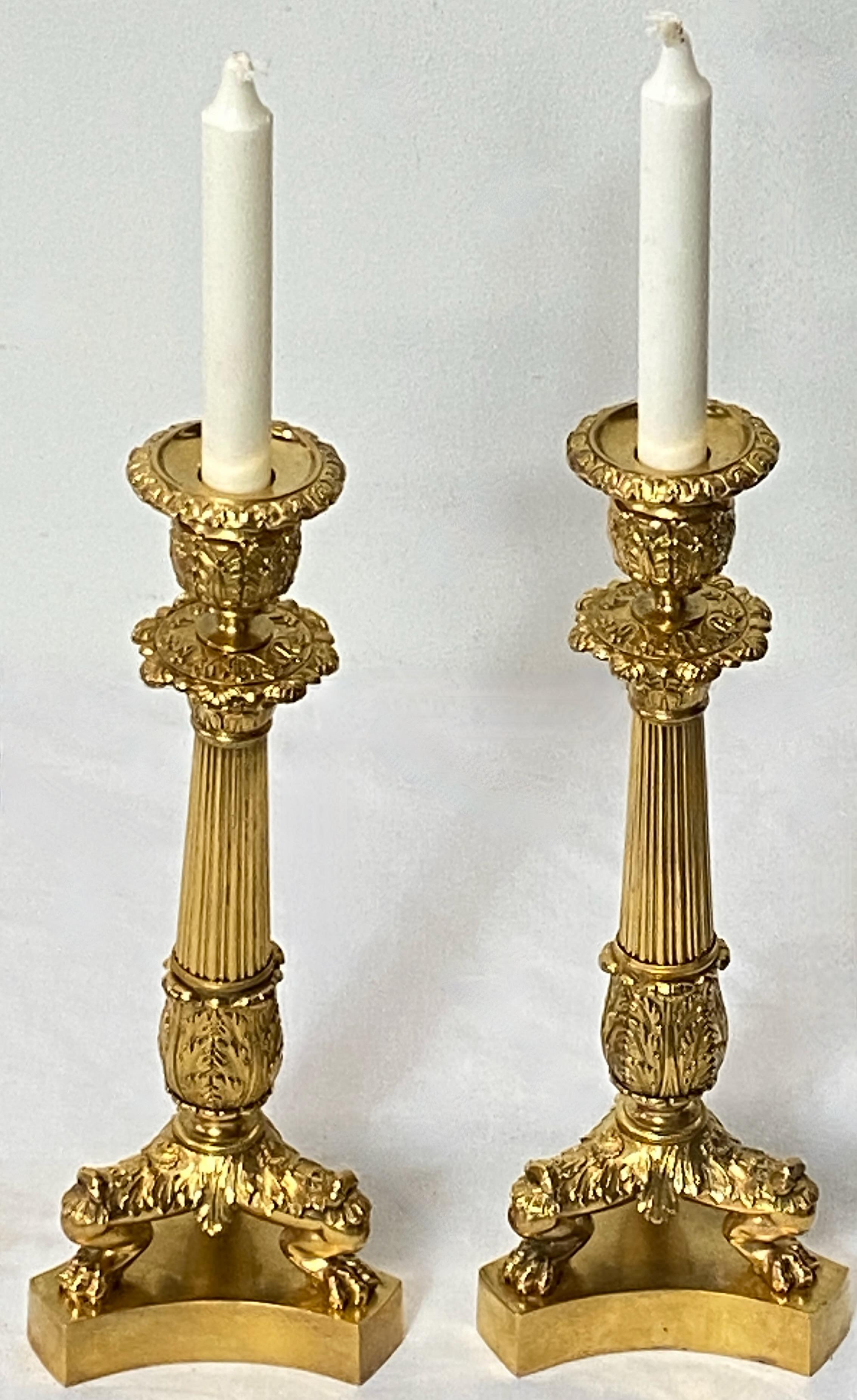 Pair of Early to Mid-19th Century French Empire Gilt Bronze Candlesticks In Good Condition For Sale In San Francisco, CA