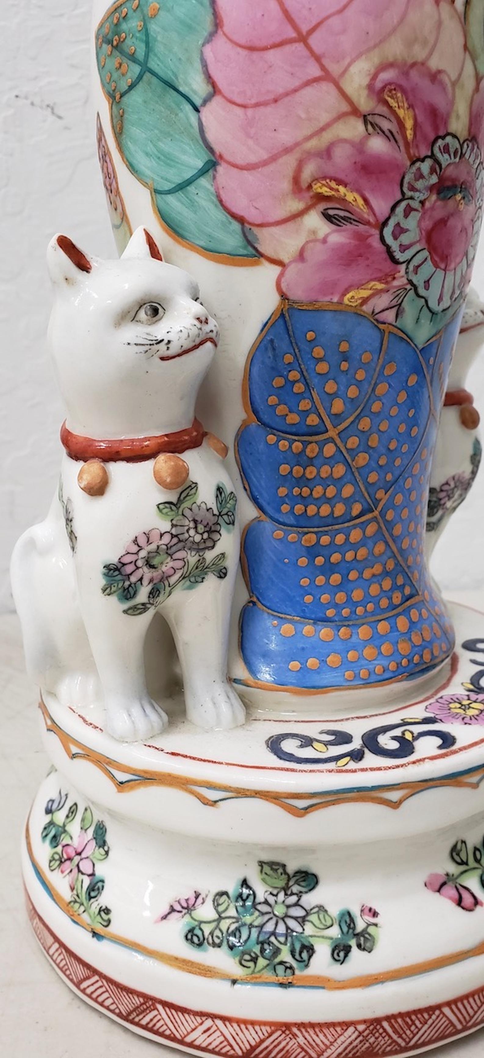 Ceramic Pair of Early to Mid-20th Century Chinese Porcelain Figurines with Cats