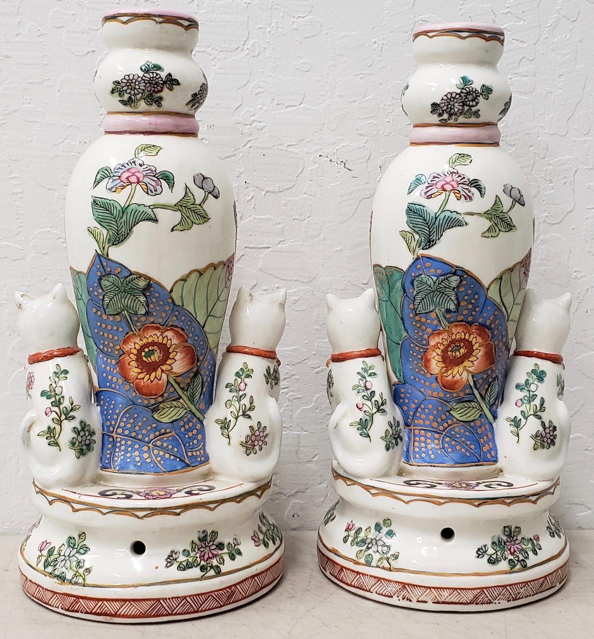 Pair of Early to Mid-20th Century Chinese Porcelain Figurines with Cats 2