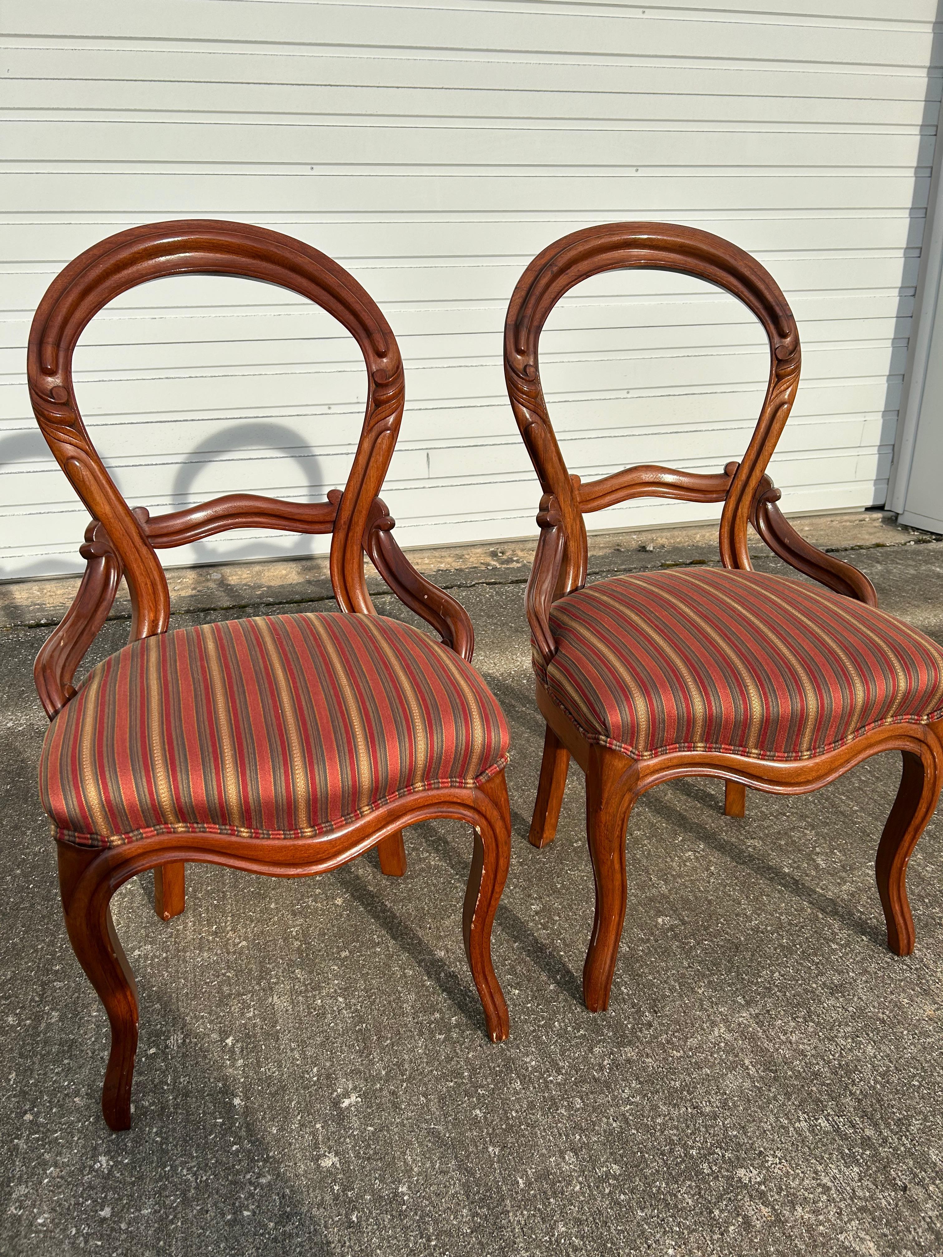 Pair of Early Victorian John Henry Belter Style Side Chairs For Sale 1