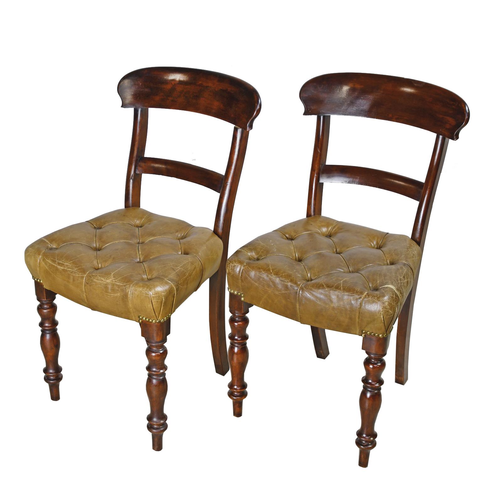 Pair of Early Victorian Mahogany Chairs with Leather Upholstery, England In Good Condition In Miami, FL